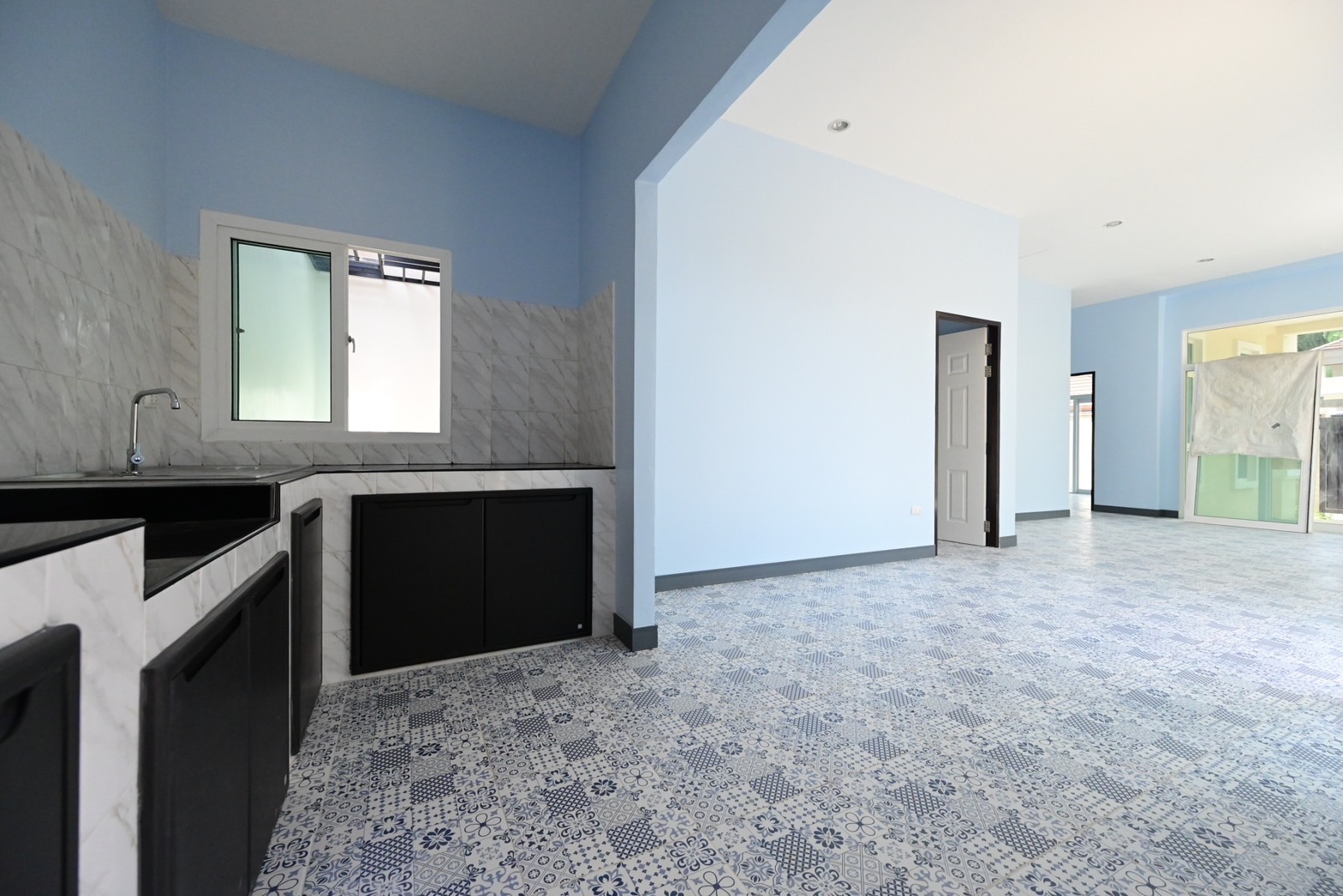 For Sales : One-story semi-detached house near Phuket International Airport, 2 bedrooms 2 bathrooms