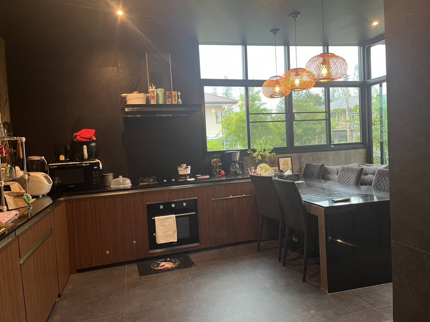 For Rent : Kohkaew, 2-story detached house, 4 Bedrooms 3 Bathrooms