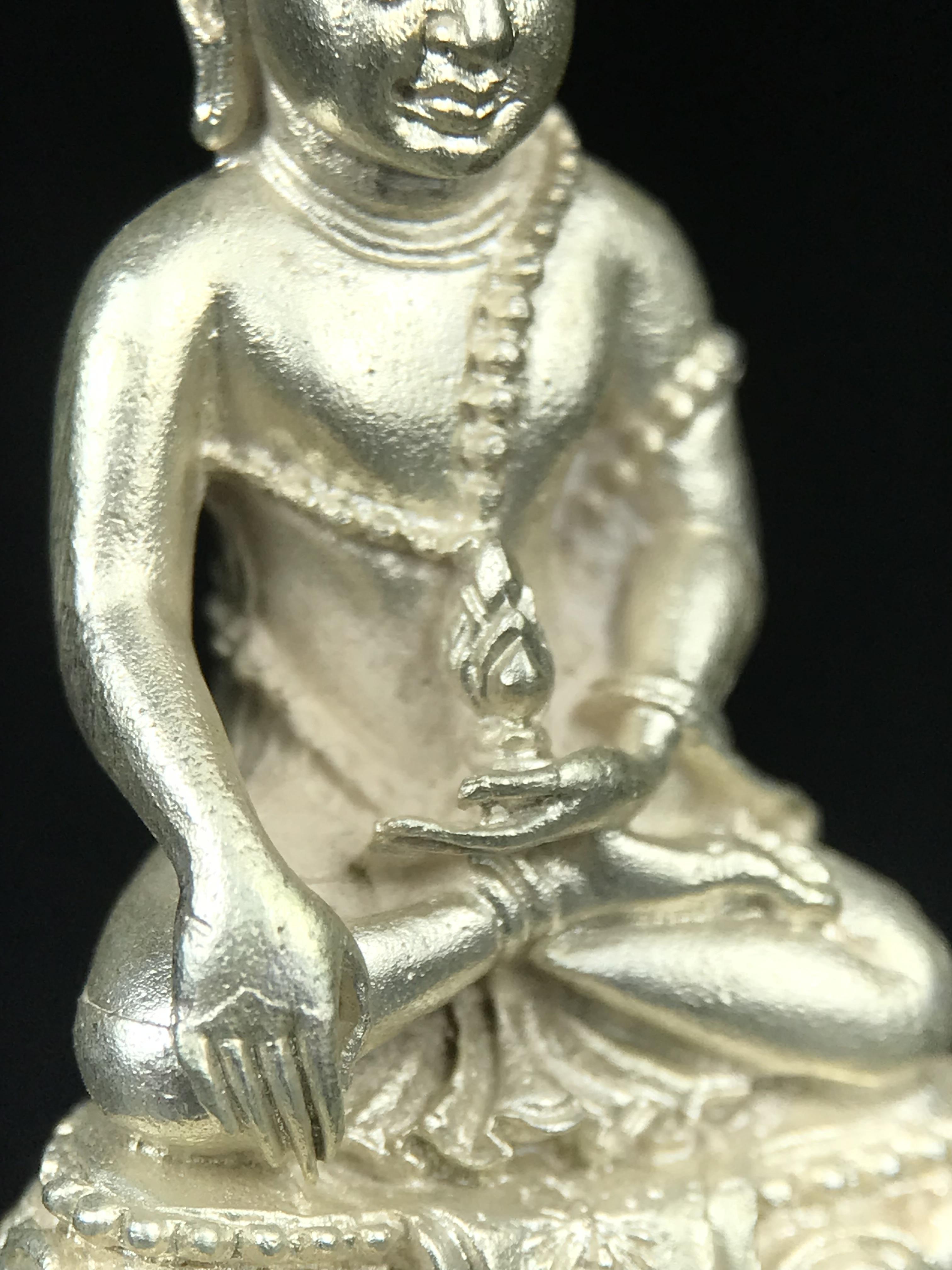 พระกริ่งศิรากาศ ภปร.(พระกริ่งคุ้มเกล้า)วัตถุมงคล"คุ้มเกล้าฯ" มูลนิธิ “คุ้มเกล้า” ในพระบรมราชูปถัมภ์ จัดสร้าง โรงพยาบาลภูมิพล เนื้อเงิน(พิมพ์หน้าไทย)(สภาพผิวขึ้นน้ำทองทั่วองค์สวยมากมาก!!)(ในหลวงรัชกาลที่9เสด็จเททอง)(พิธีใหญ่)(นิยม)