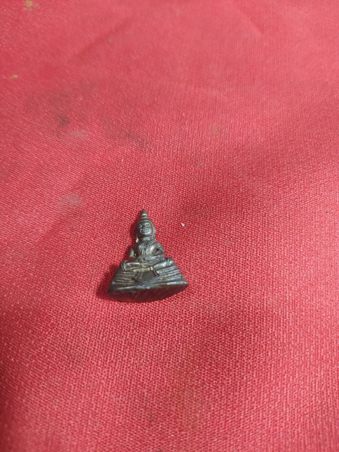 รูปหล่อหลวงพ่อโสธรหล่อสนามหลวง พ.ศ.2549