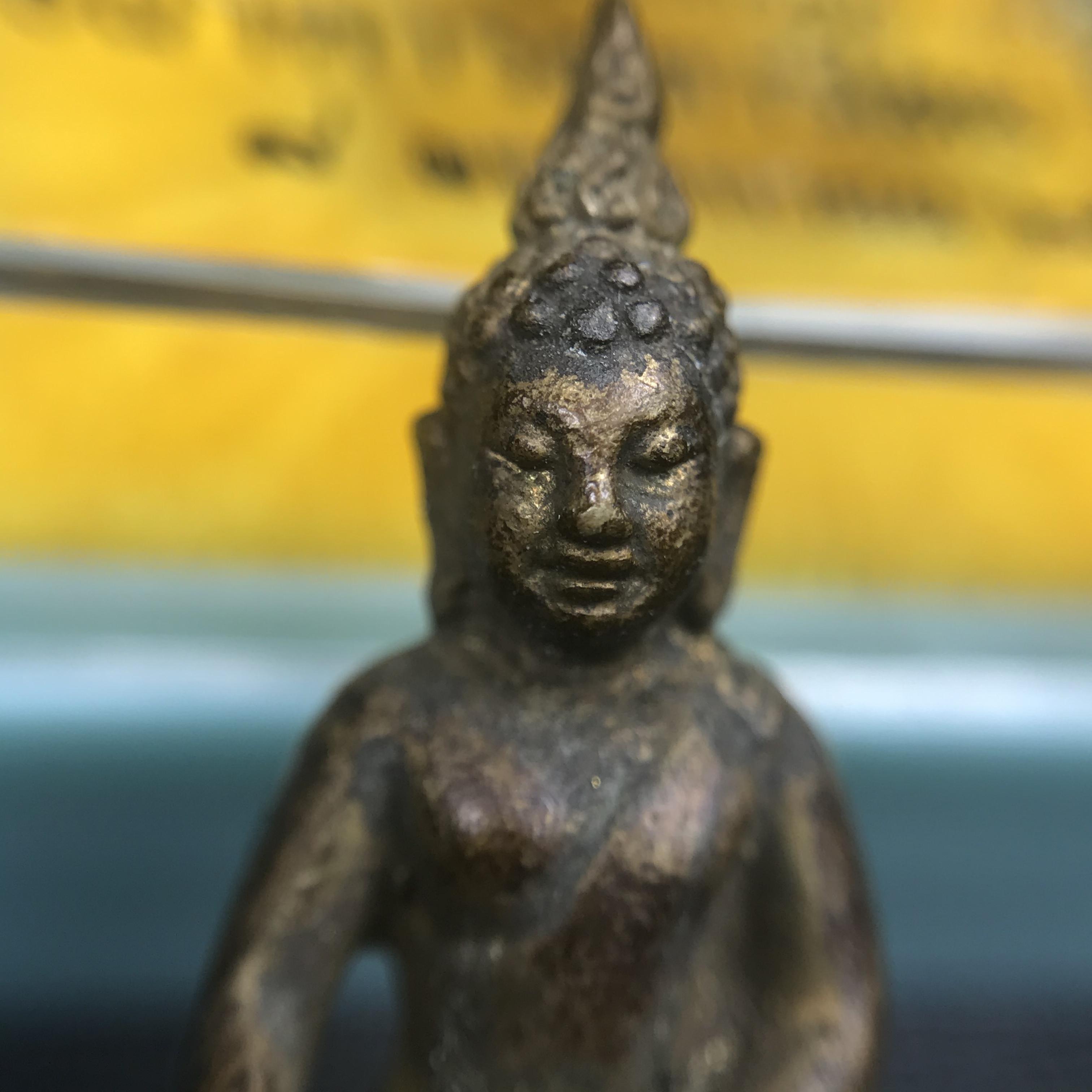 พระกริ่งไพรีพินาศ วัดบวรนิเวศ ปี2530 เนื้อทองผสม ที่ระลึกครบรอบ30ปี ธนาคารทหารไทย (มีส่วนผสมของชนวนเก่าของไพรีพินาศรุ่นแรก)อานุภาพยิ่งใหญ่ กำราบศัตรูพ่ายสิ้น พระไพรีพินาศ