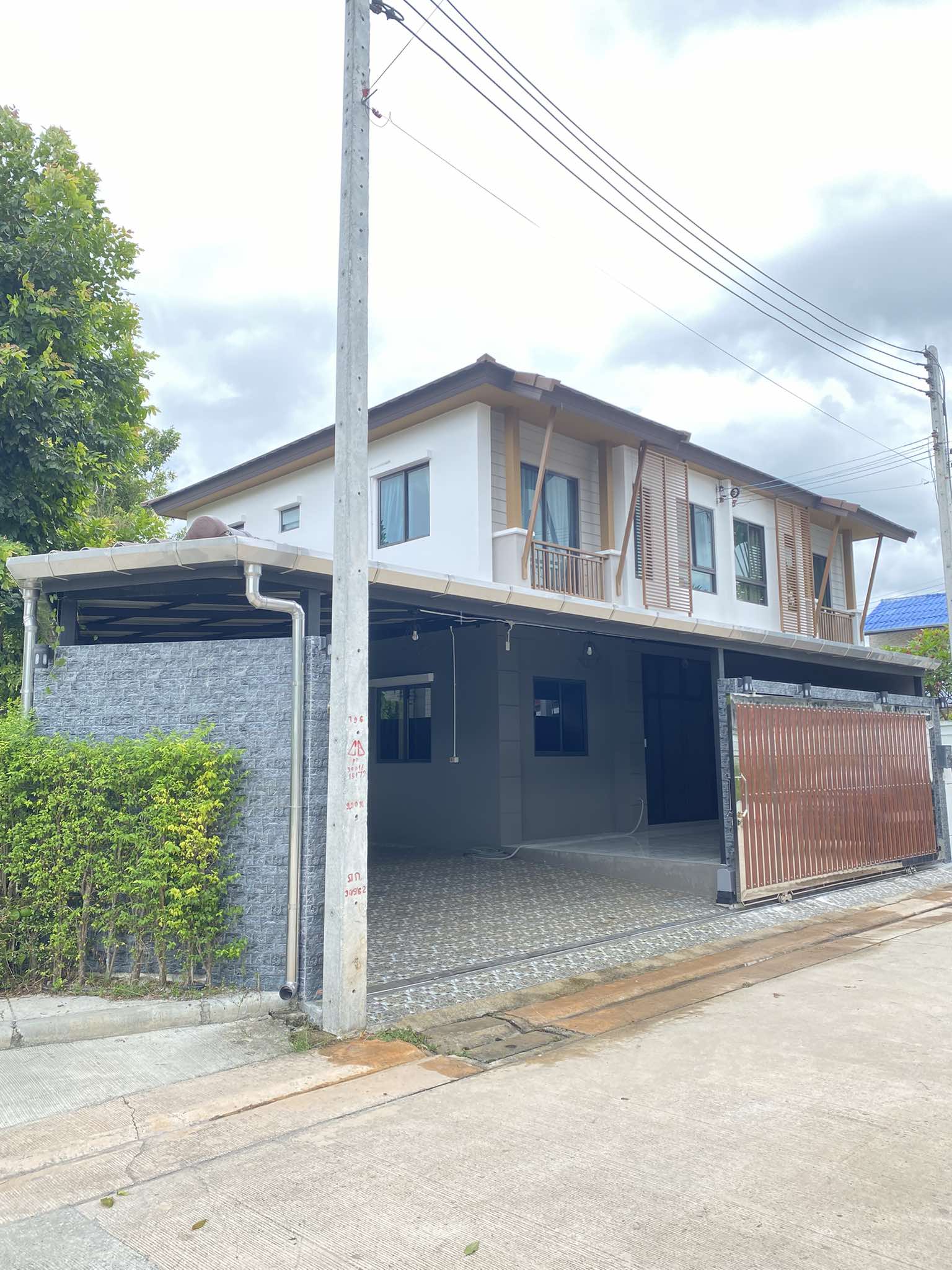 For Rent : Phuket Town, Two-story twin house, 4 bedrooms 2 bathrooms Chaofah - Thepanusorn