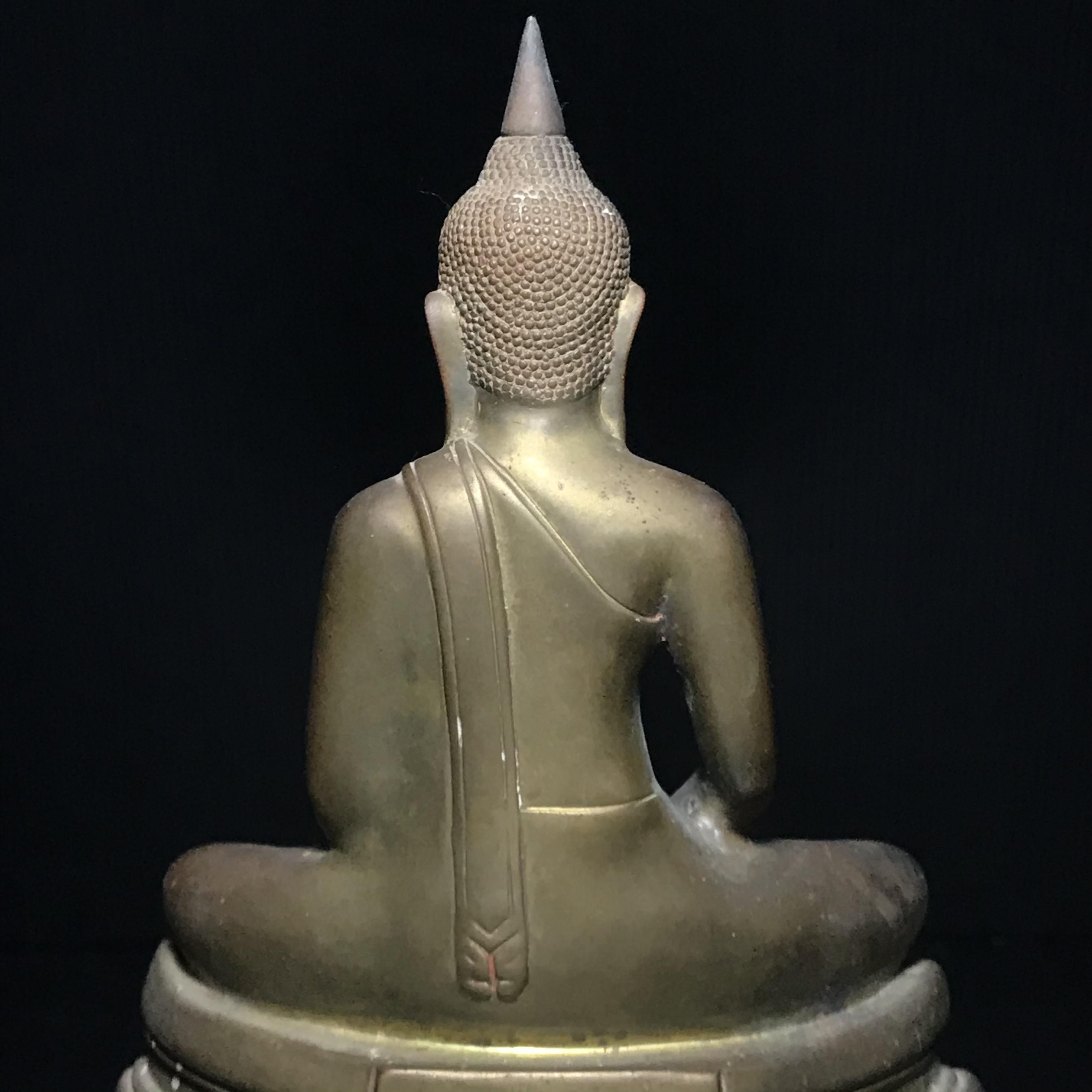 พระบูชาพระพุทธโสธร ภปร. รุ่นย้อนยุค ปี2539 กาญจนาภิเษกครองราชสมบัติครบ 50ปี หน้าตัก 5นิ้ว หมายเลข01093