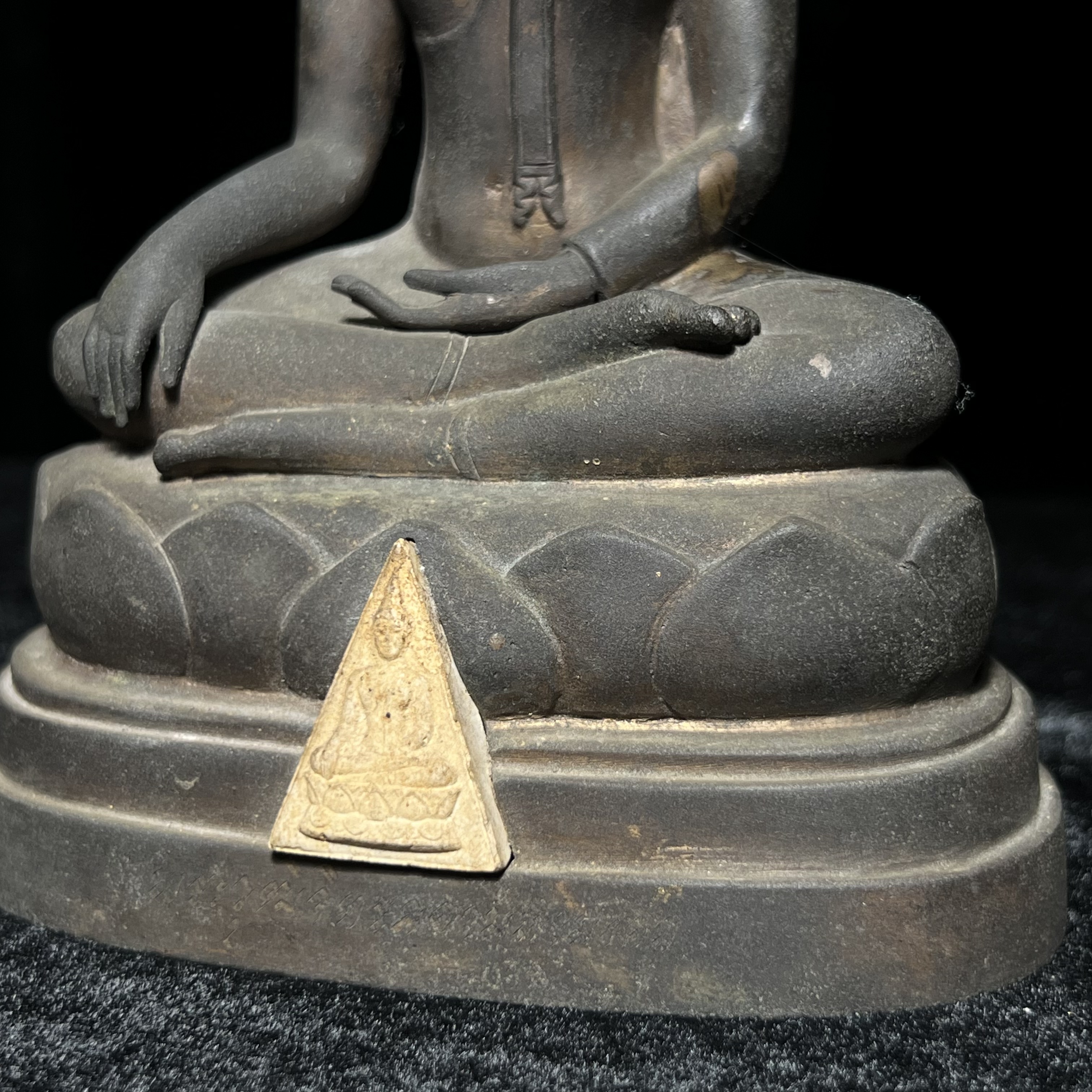 พระวุฒิจิตรลดามหามงคล ปี2542 หน้าตัก 3.5นิ้ว(อีก1ของดีที่หายาก)