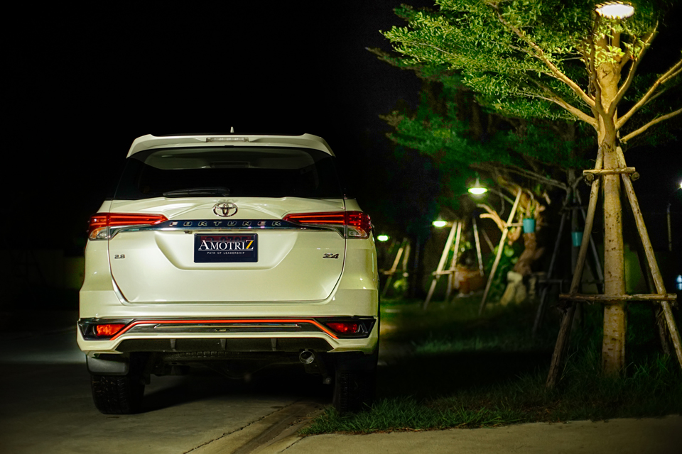 Toyota Fortuner 2016 TRD body kits by Amotriz