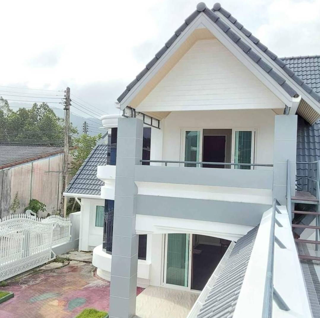 For Rent : Kathu, 2-story detached house, 4 Bedrooms 4 Bathrooms