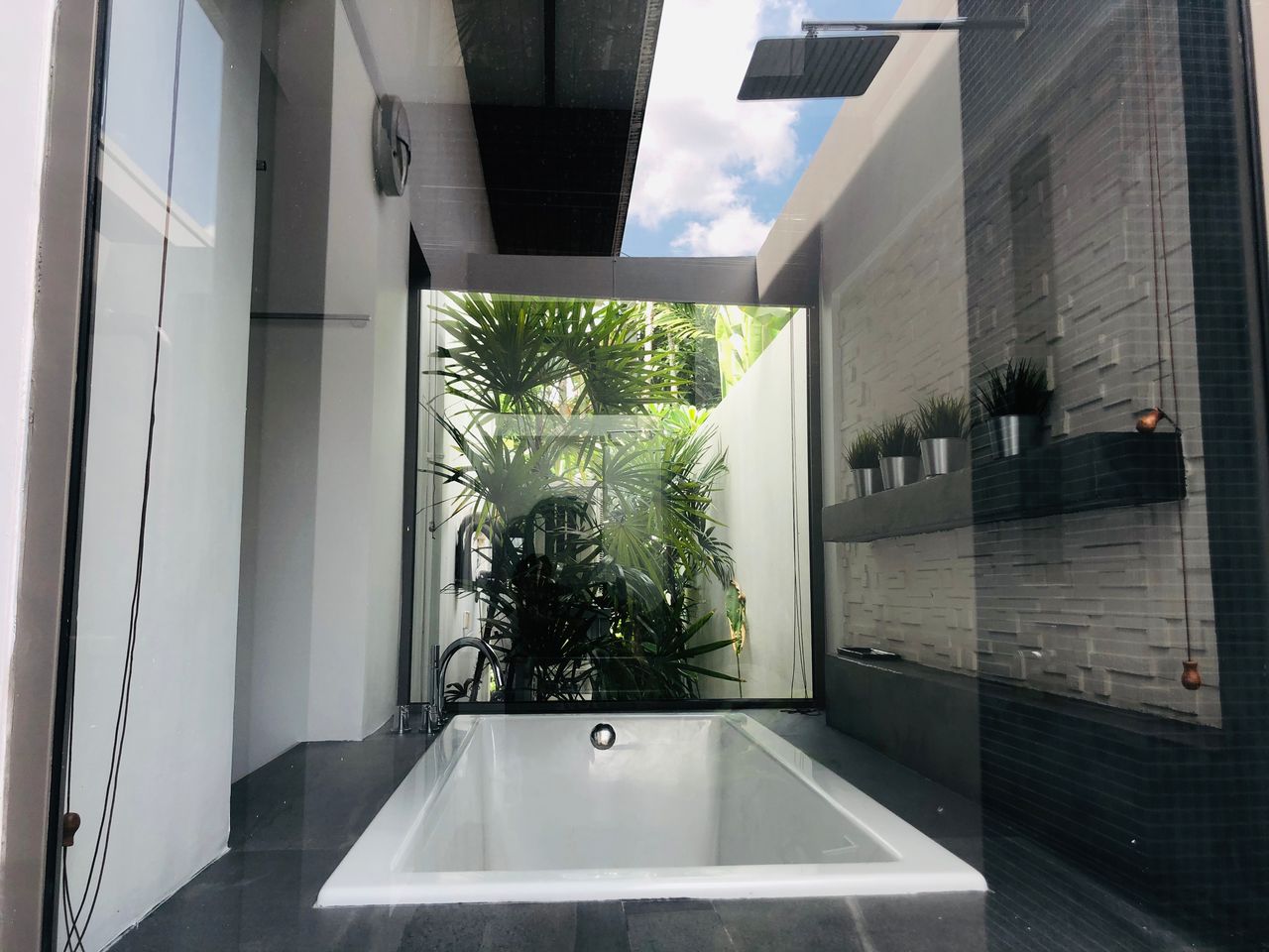 For Sale : Cherngtalay Luna Villa 3 bedrooms 3 Bathrooms