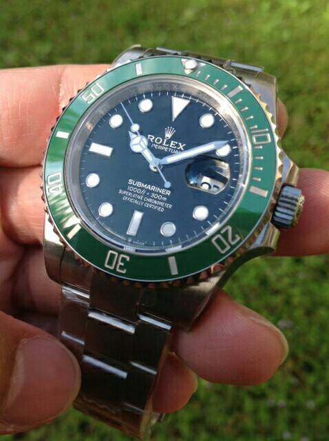 PRE-ORDER ROLEX SUBMARINER GREEN STARBUCK (40MM.) กลไกโคลน ROLEX 3235