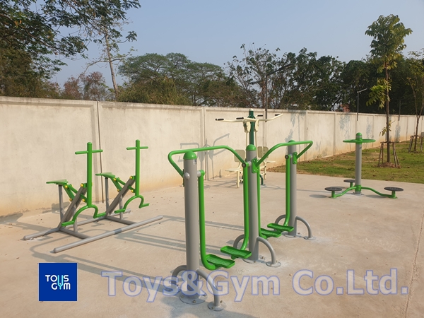 อุปกรณ์เหยียดยืดดึง แบบเล่นคู่