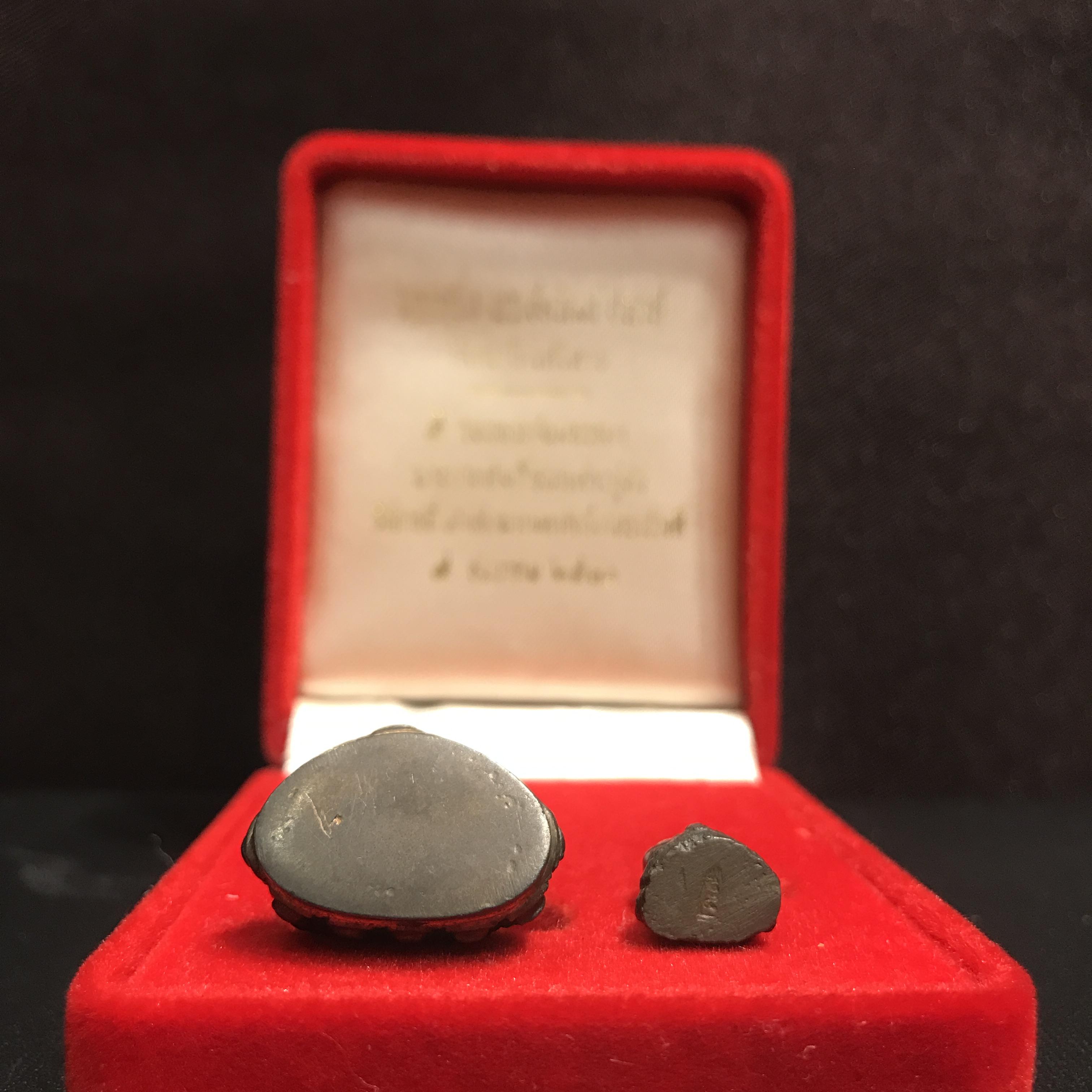 พระกริ่ง-พระชัยวัฒน์ ปวเรศ ปี2530 วัดบวรนิเวศราชวรวิหาร(ในหลวง ร.9 เสด็จเททอง)