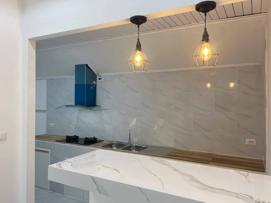 For Sales : KuKu, Semi-detached house, 3 bedrooms 2 bathrooms