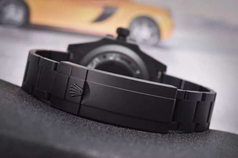 PRE-ORDER ROLEX DiW SUBMARINER PARAKEET (40MM.) กลไกโคลน ROLEX 3235
