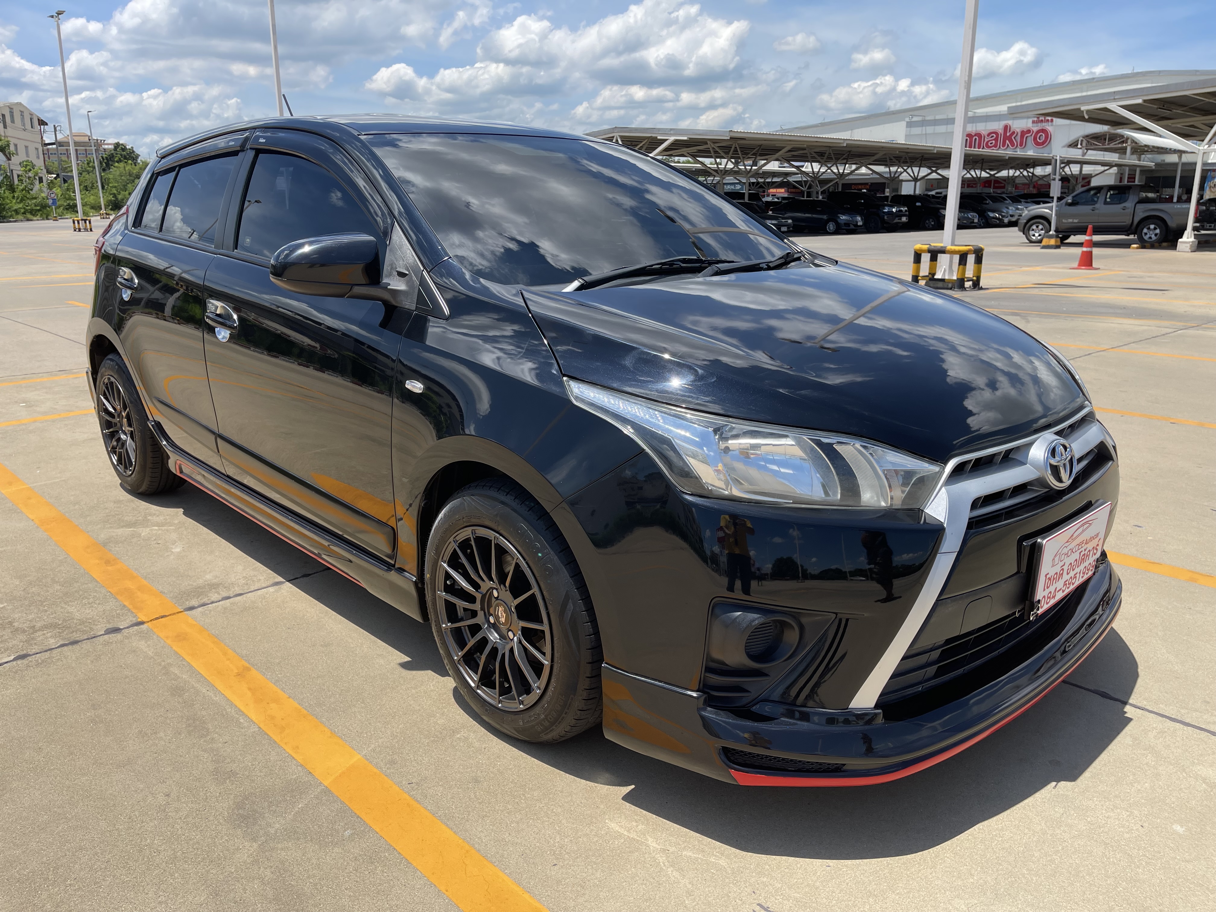 Toyota Yaris 1.2 E At 2017 ดำ