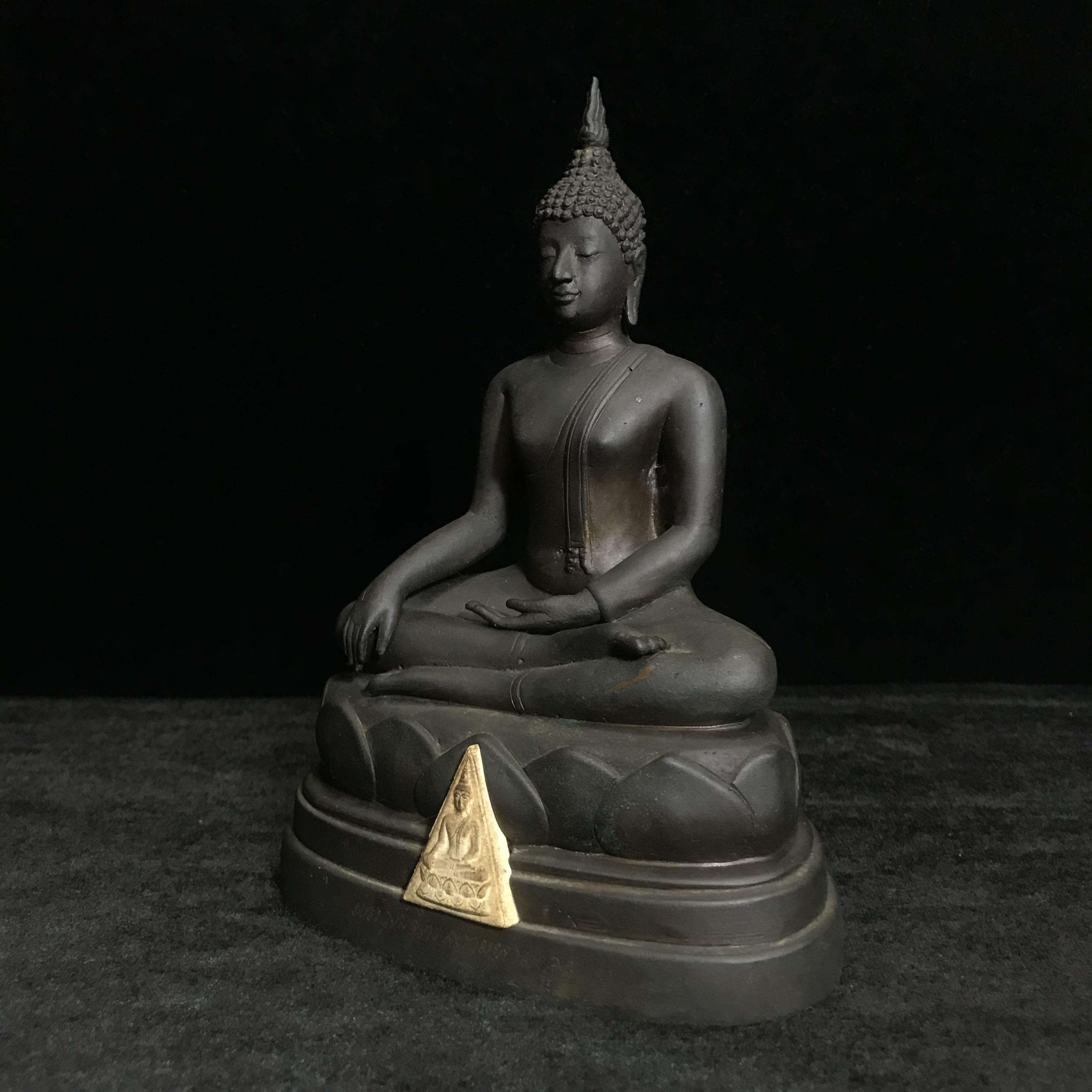 พระวุฒิจิตรลดามหามงคล ปี2542 หน้าตัก 3.5นิ้ว(อีก1ของดีที่หายาก)