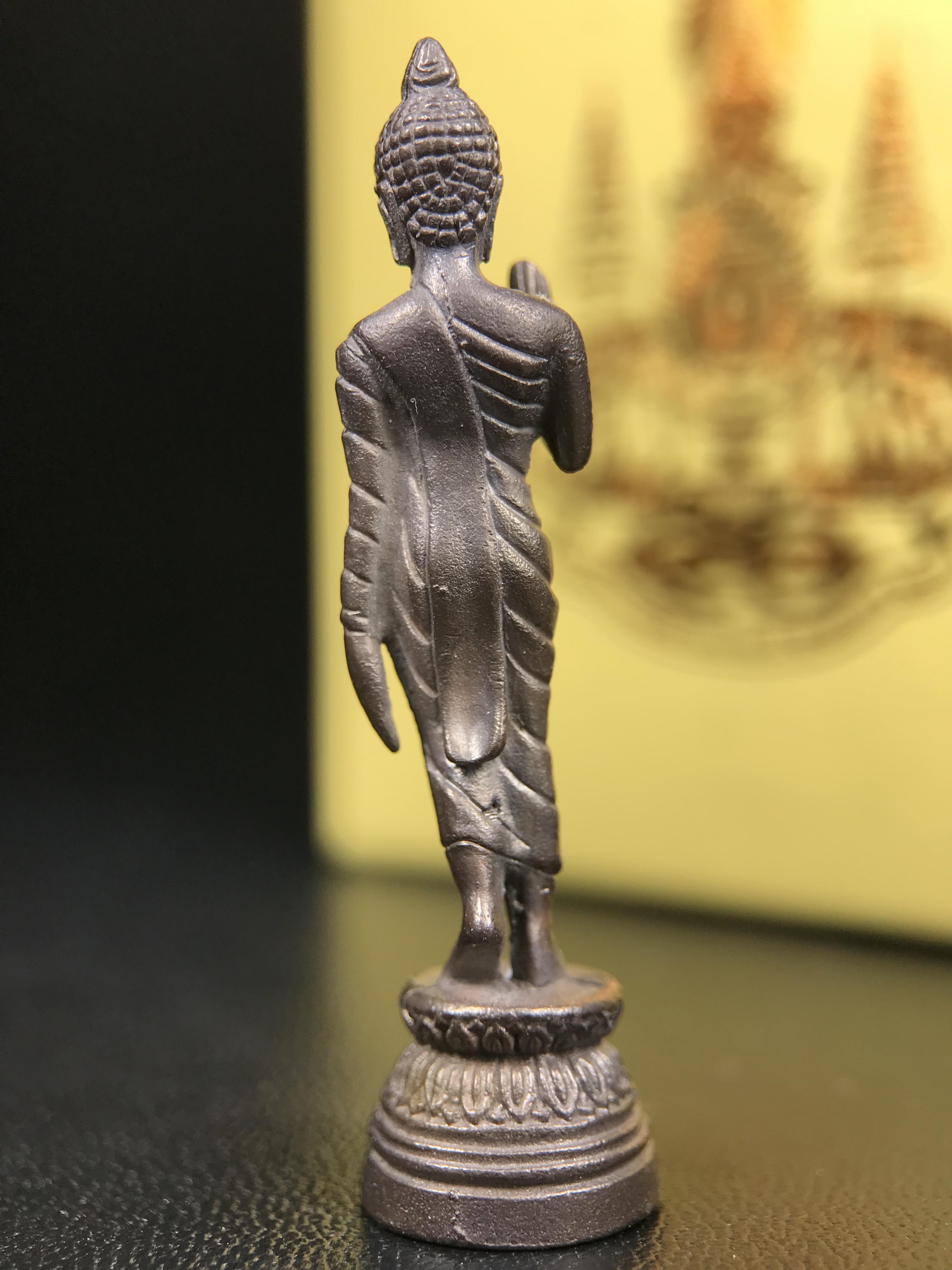 พระพุทธอภัยมงคลสมังคี วัดบวรนิเวศวิหาร ปี 2539 ลอยองค์เนื้อนวโลหะ สร้างเนื่องในมงคลโอกาสที่พระบาทสมเด็จพระเจ้าอยู่หัวรัชกาลที่ 9 ทรงครองสิริราชสมบัติครบ 50 ปี สมเด็จพระญาณสังวร สมเด็จพระสังฆราช เสด็จเป็นประธานในพิธีเททอง ณ วัดบวรนิเวศวิหาร(1 ใน 5000 องค์)