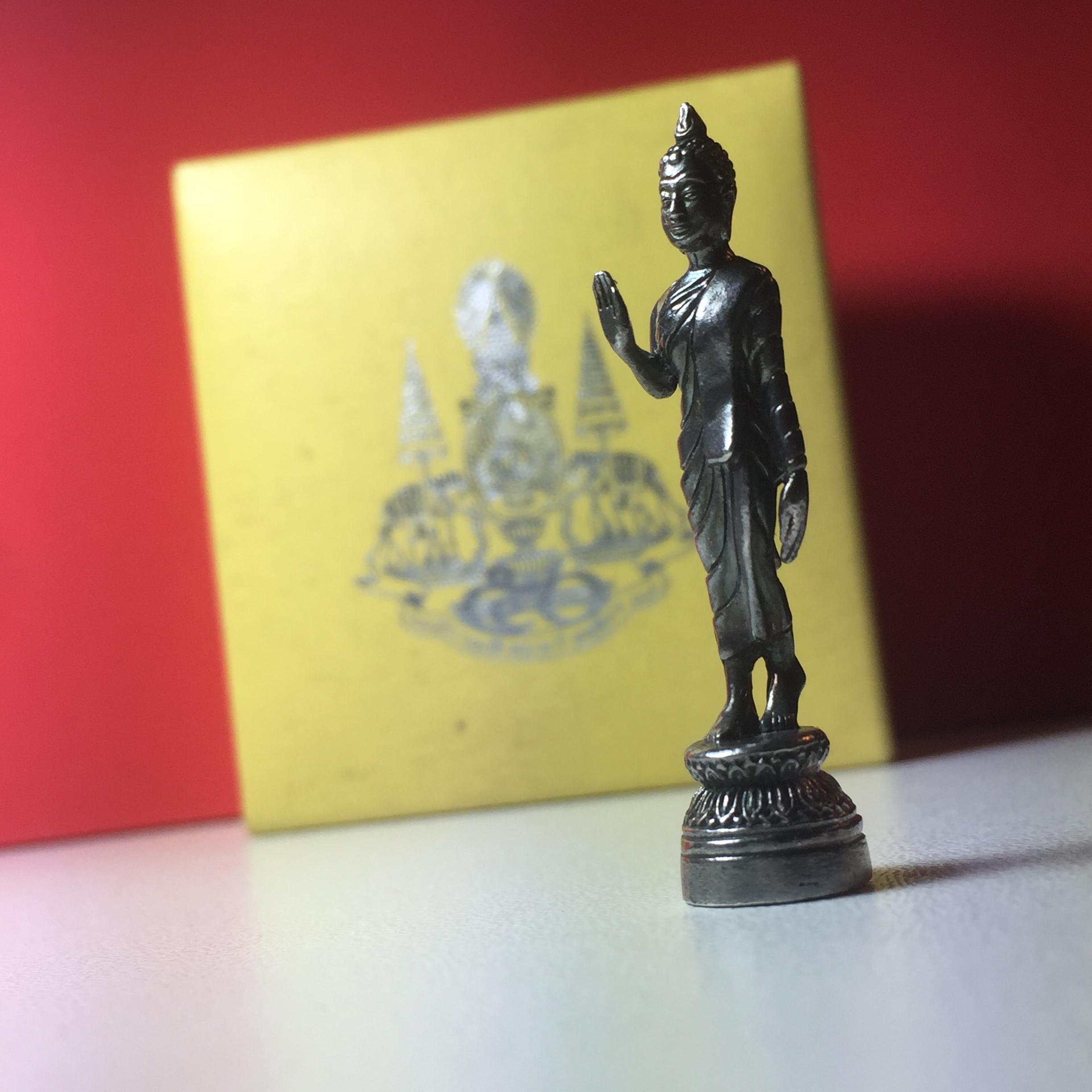 พระพุทธอภัยมงคลสมังคี ลอยองค์เนื้อเงิน ตราสัญลักษณ์ครองราช50ปี