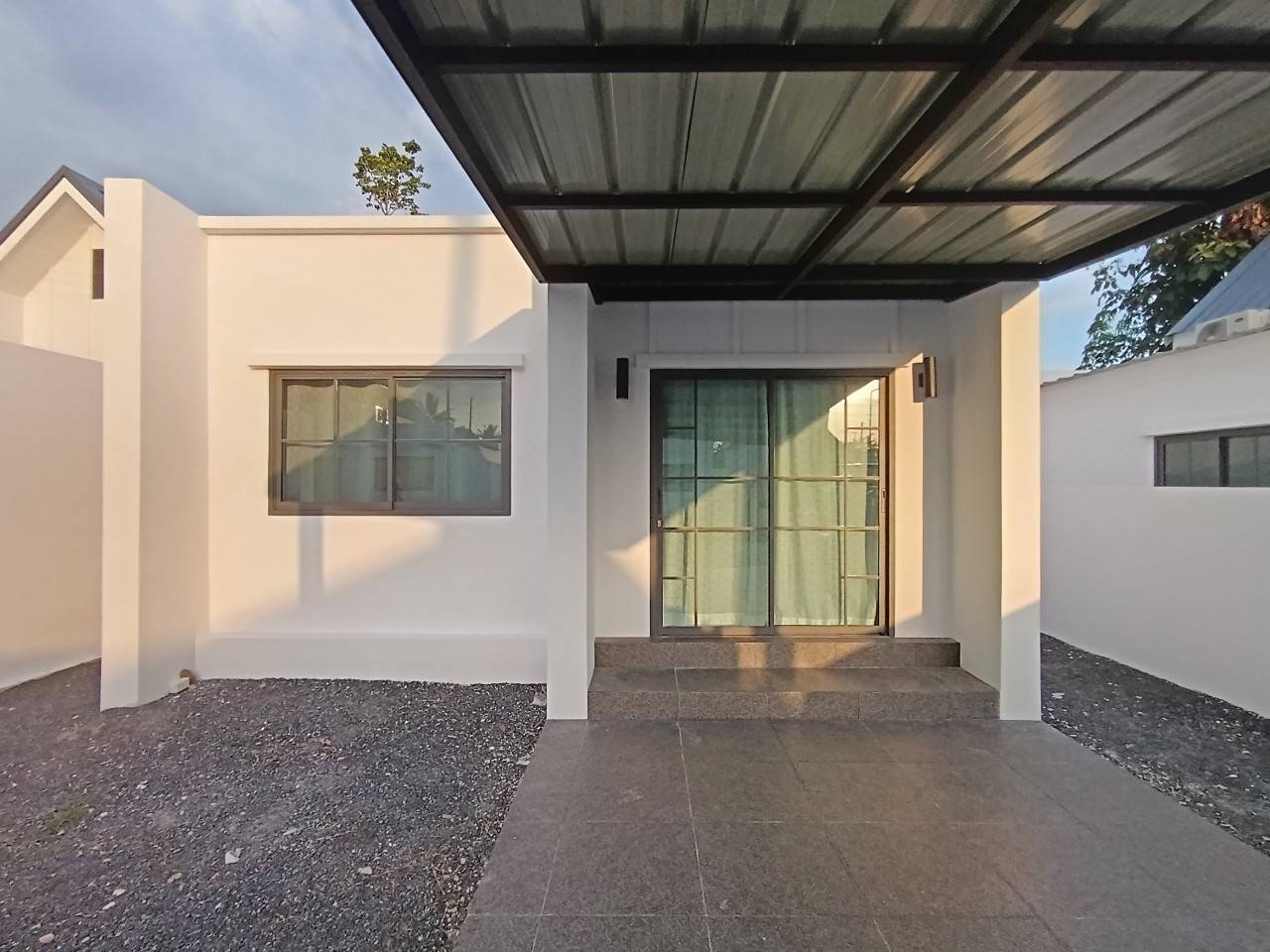 For Rent : Pakhlok-Yamu, One-Story detached house, 2 bedrooms 1 bathroom