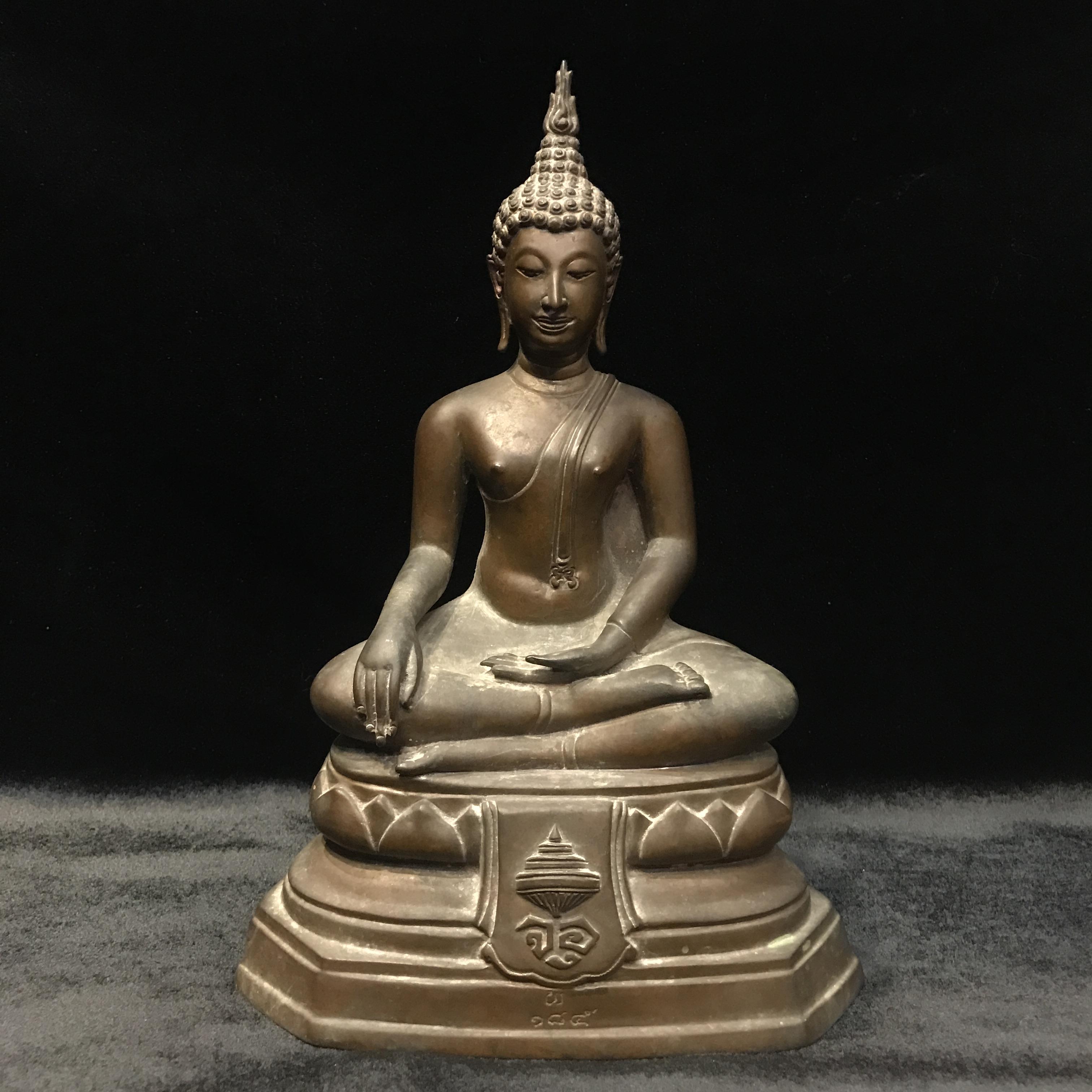 พระพุทธรูปบูชาวชิรมงกุฏ(อักษรย่อ จอุ)วัดมกุฏกษัตริยาราม ปี2511 หน้าตัก 5นิ้ว