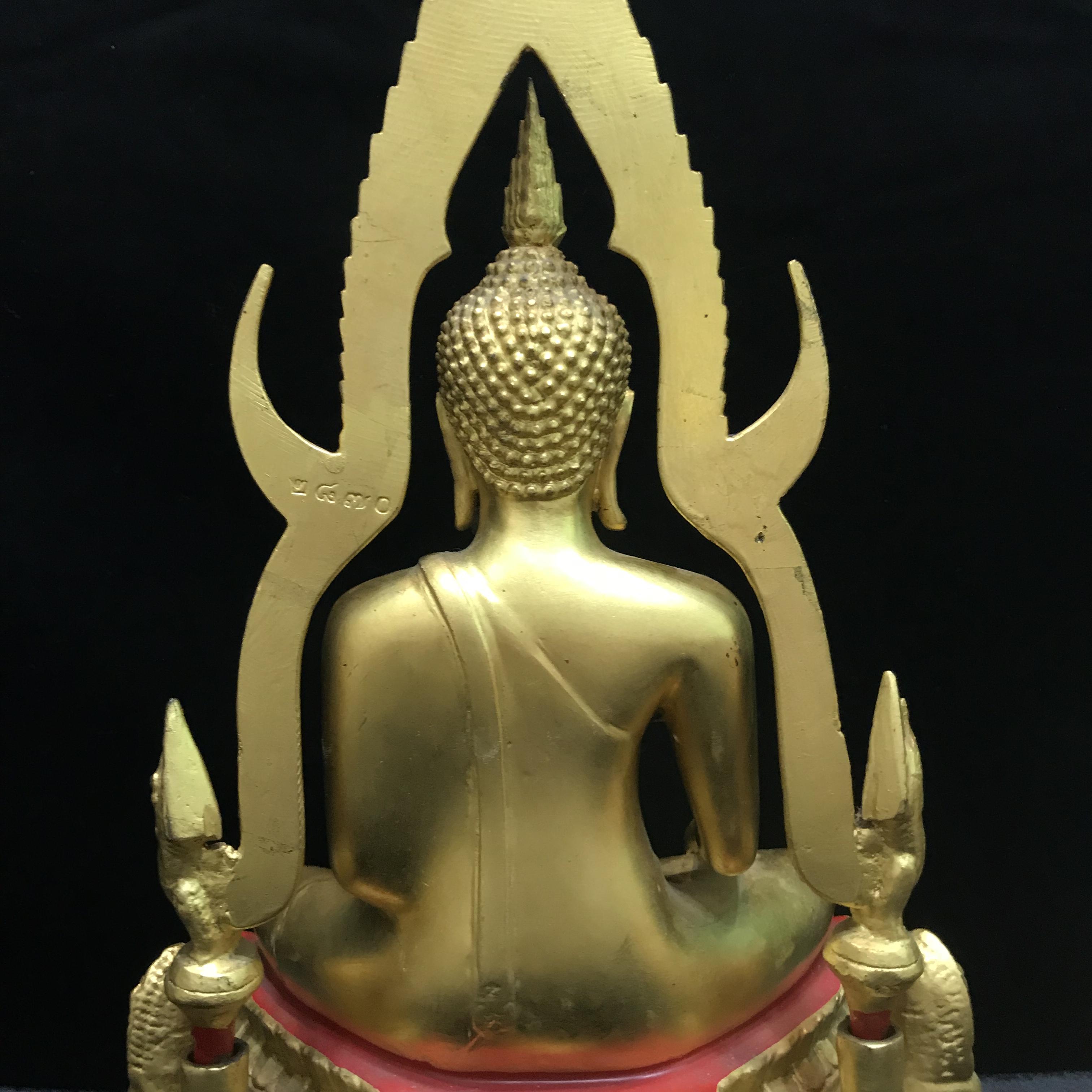 พระพุทธชินราช มวก วัดเบญจมบพิตร ปี 2519 หน้าตัก 5.9 นิ้ว หล่อดินไทย ปิดทองเดิม(ในหลวงรัชกาลที่9และราชินีเสด็จฯเททอง)