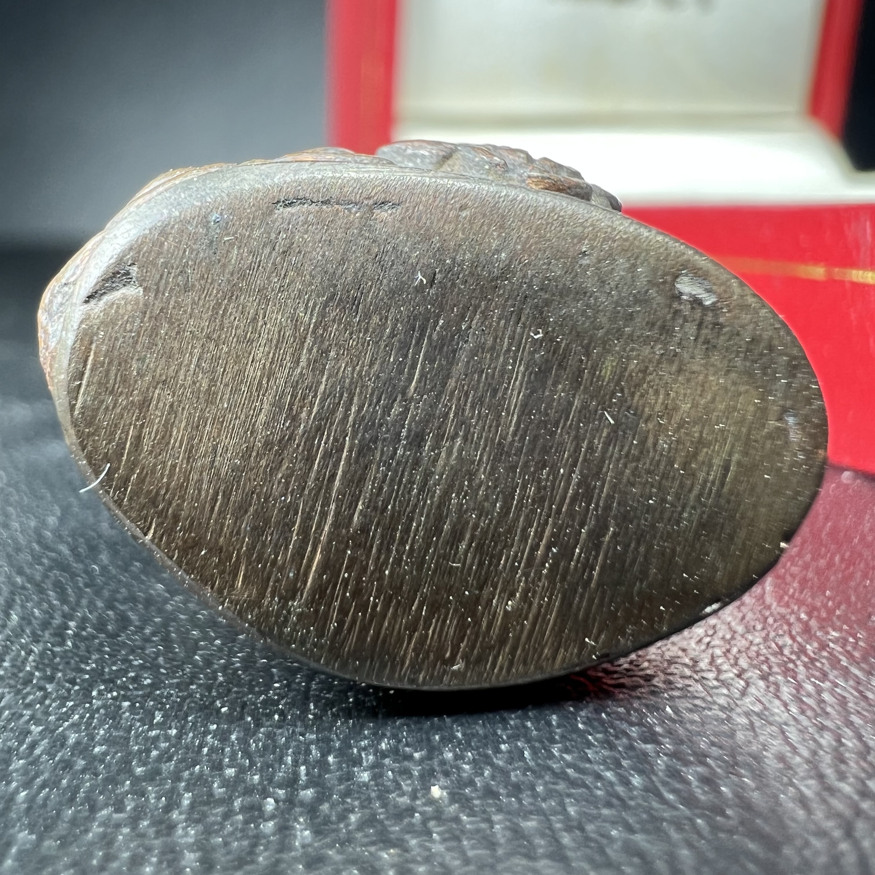 พระกริ่ง ภปร. 60 ปี ธรรมศาสตร์ สร้างเป็นที่ระลึกการสถาปนาครบรอบ 60 ปี มหาวิทยาลัยธรรมศาสตร์ ปี 2537(ในหลวงรัชกาลที่9 เสด็จเป็นประธานในพิธี)(พิธีใหญ่ เกจิที่มีชื่อเสียงมาร่วมปลุกเสกจำนวนมาก ชนวนมาลสารเก่าเข้มขลัง )**ของดีธรรมศาสตร์ที่ศิษย์เก่าไม่ควรพลาด**