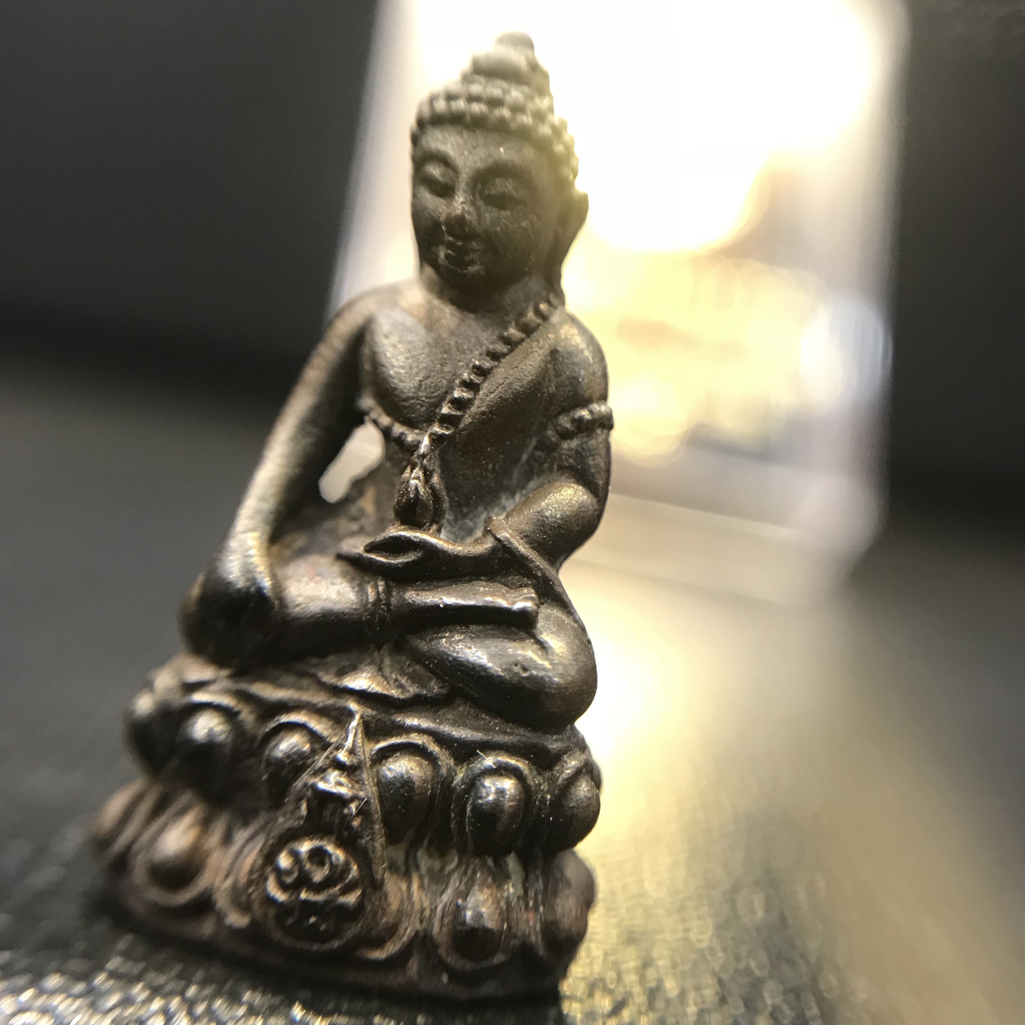 พระชัยวัฒน์นวปทุม ภปร. วัดปทุมวนาราม ปี2535 เนื้อเงิน+เนื้อนวโลหะ(ในหลวงรัชกาลที่9เสด็จเททอง)(สภาพสวยเดิมครบสมบูรณ์)