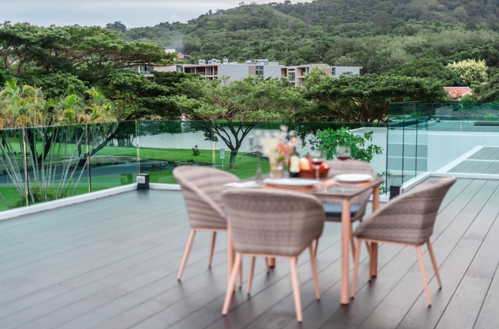 For Sale : Nai Harn, Luxury New Pool Villa, 4 Bedrooms 4 Bathrooms, Garden view.