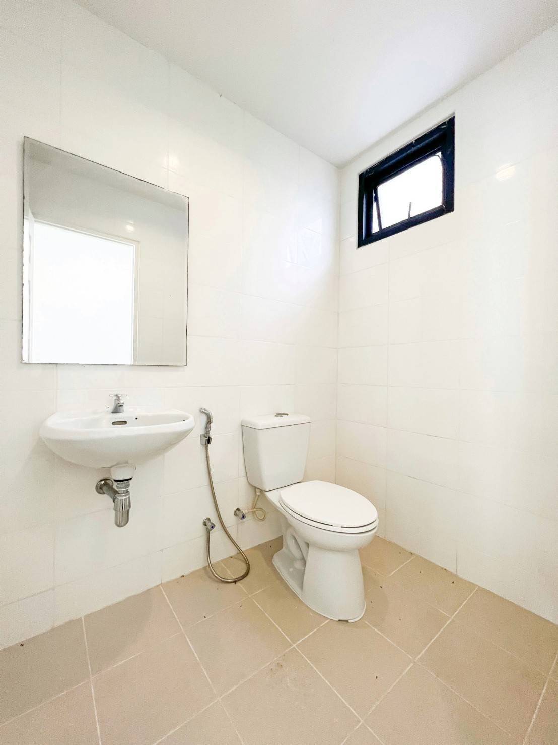 For Rent : Wichit, 3-Storey Commercial Building, 3 Bedrooms 4 Bathrooms