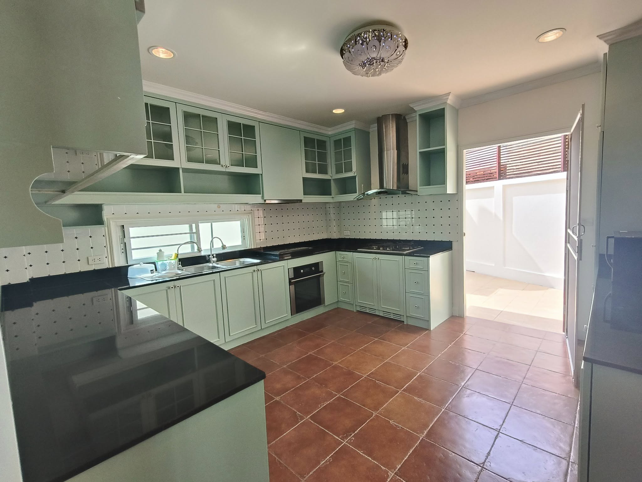 For Rent : Chalong, Private Pool Villa, 3 bedrooms 5 bathrooms