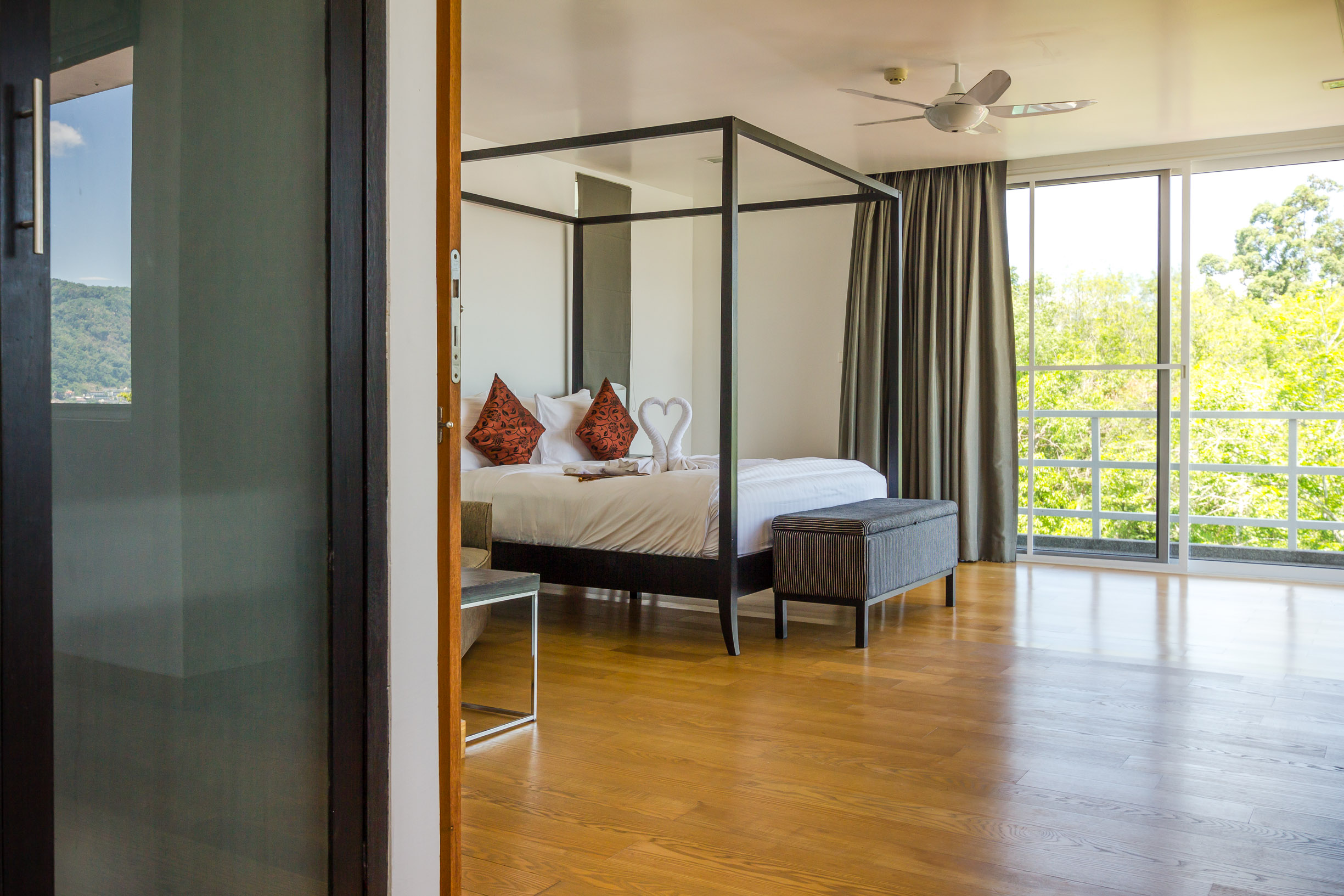 For Rent : Patong Seaview Villa, 3 bedrooms 4 bathrooms, Seaview