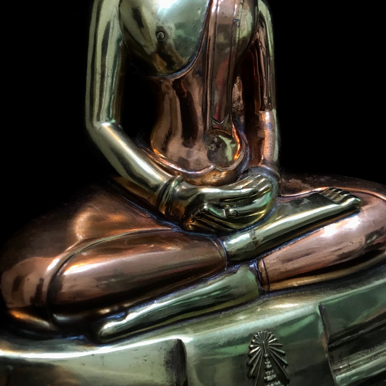 พระบูชาพระพุทธโสธร ภปร. รุ่นย้อนยุค ปี2539 หน้าตัก9นิ้ว สามกษัตริย์