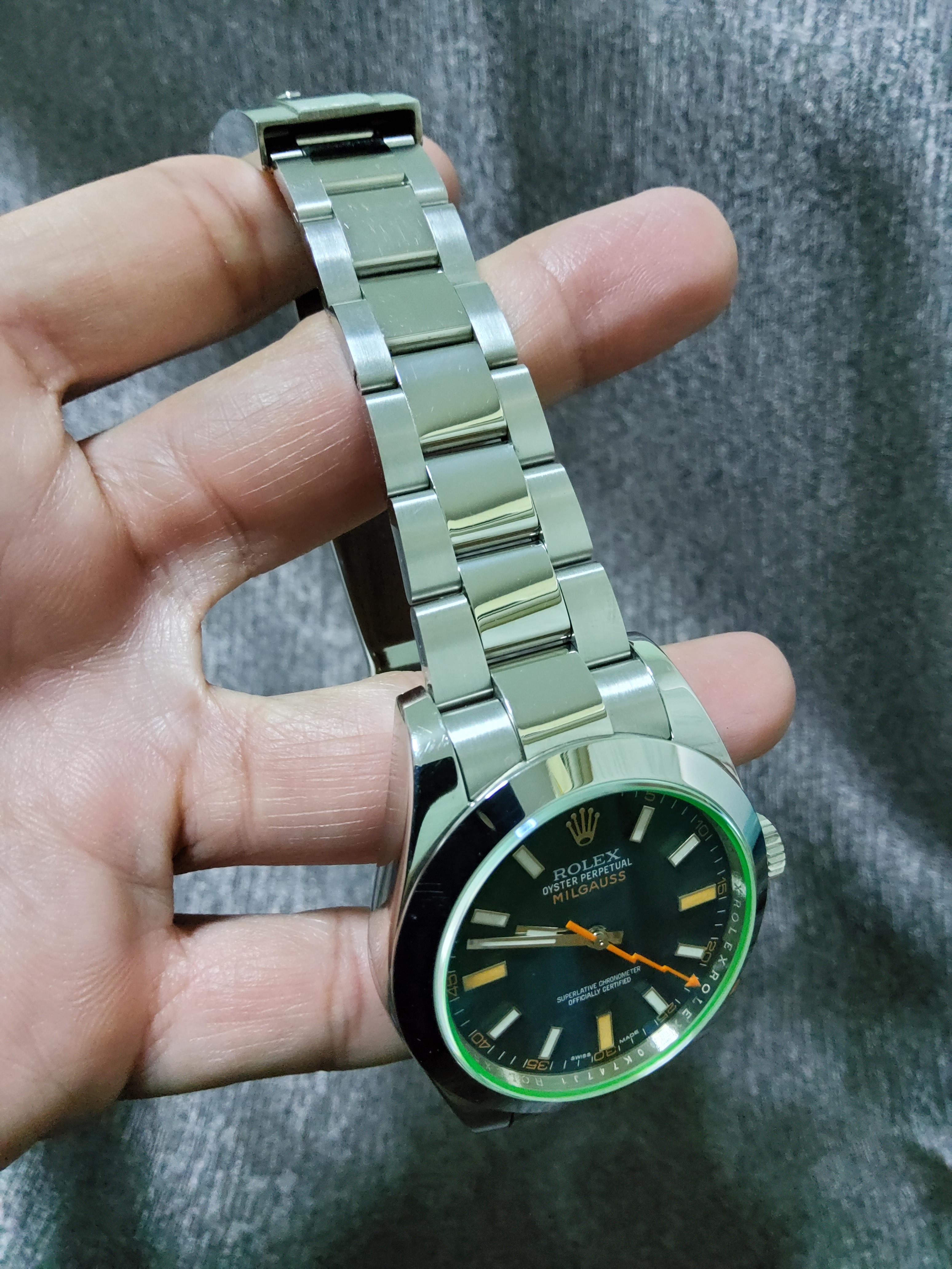 USED ROLEX MILGAUSS (40MM.) กลไกโคลน ROLEX 3035