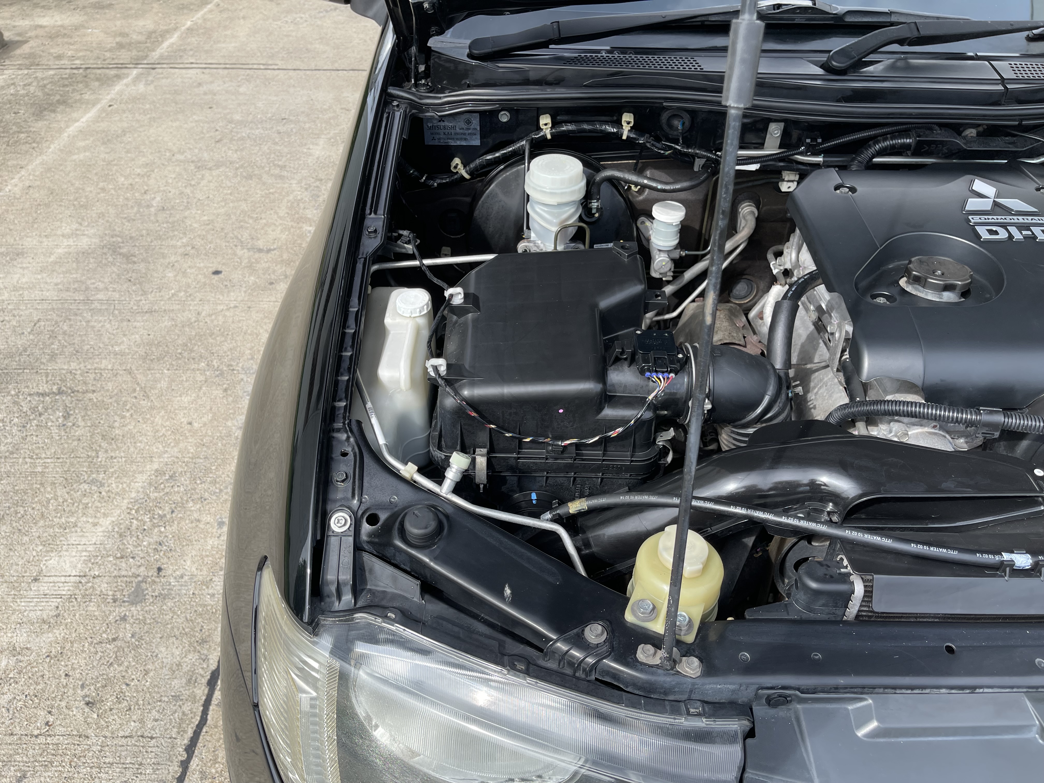 Mitsubishi Triton Cab 2.5 GLX 2015 ดำ