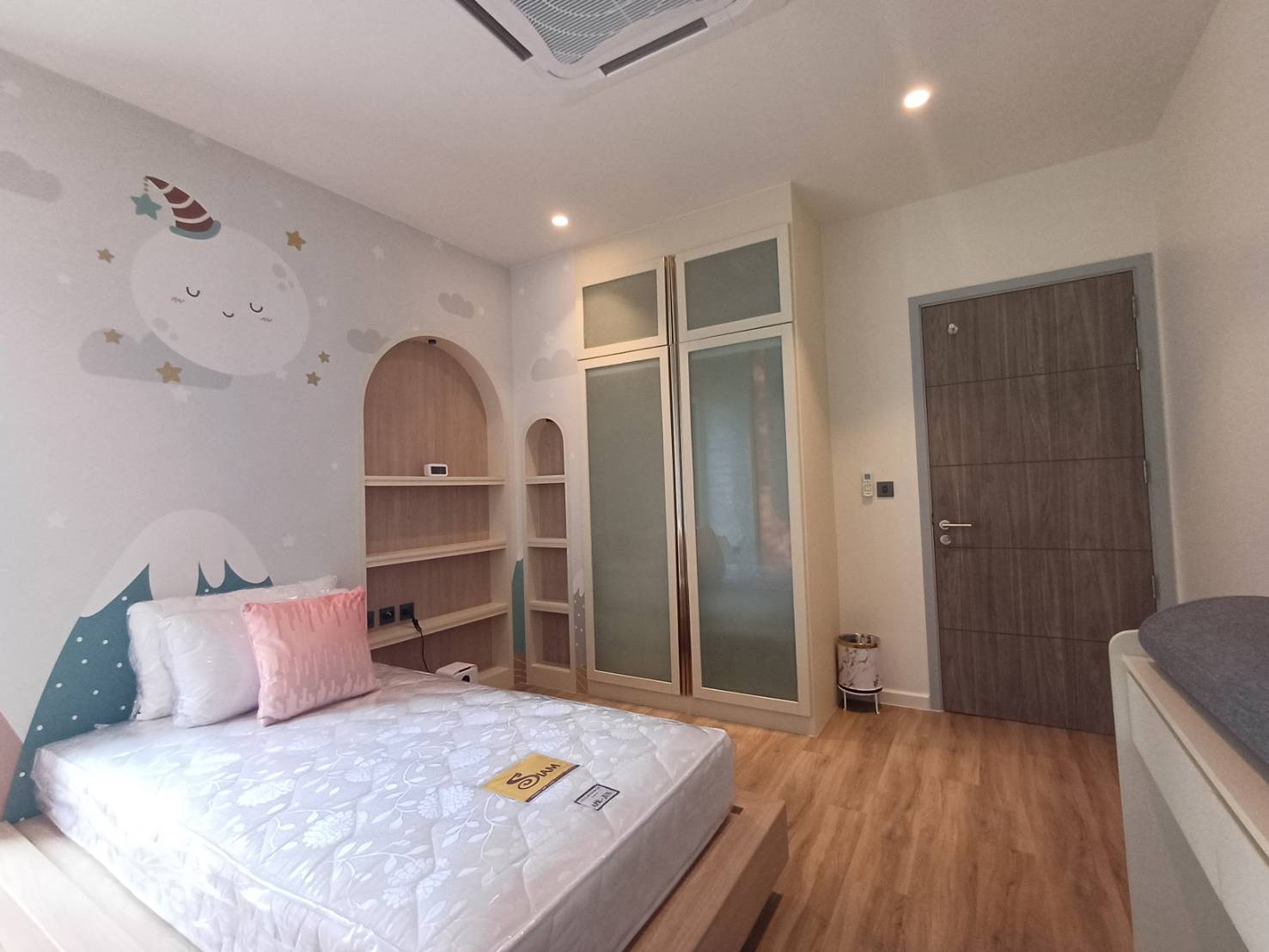 For Rent : Kohkaew, Modern style private pool villa, 4 Bedrooms 4 Bathrooms