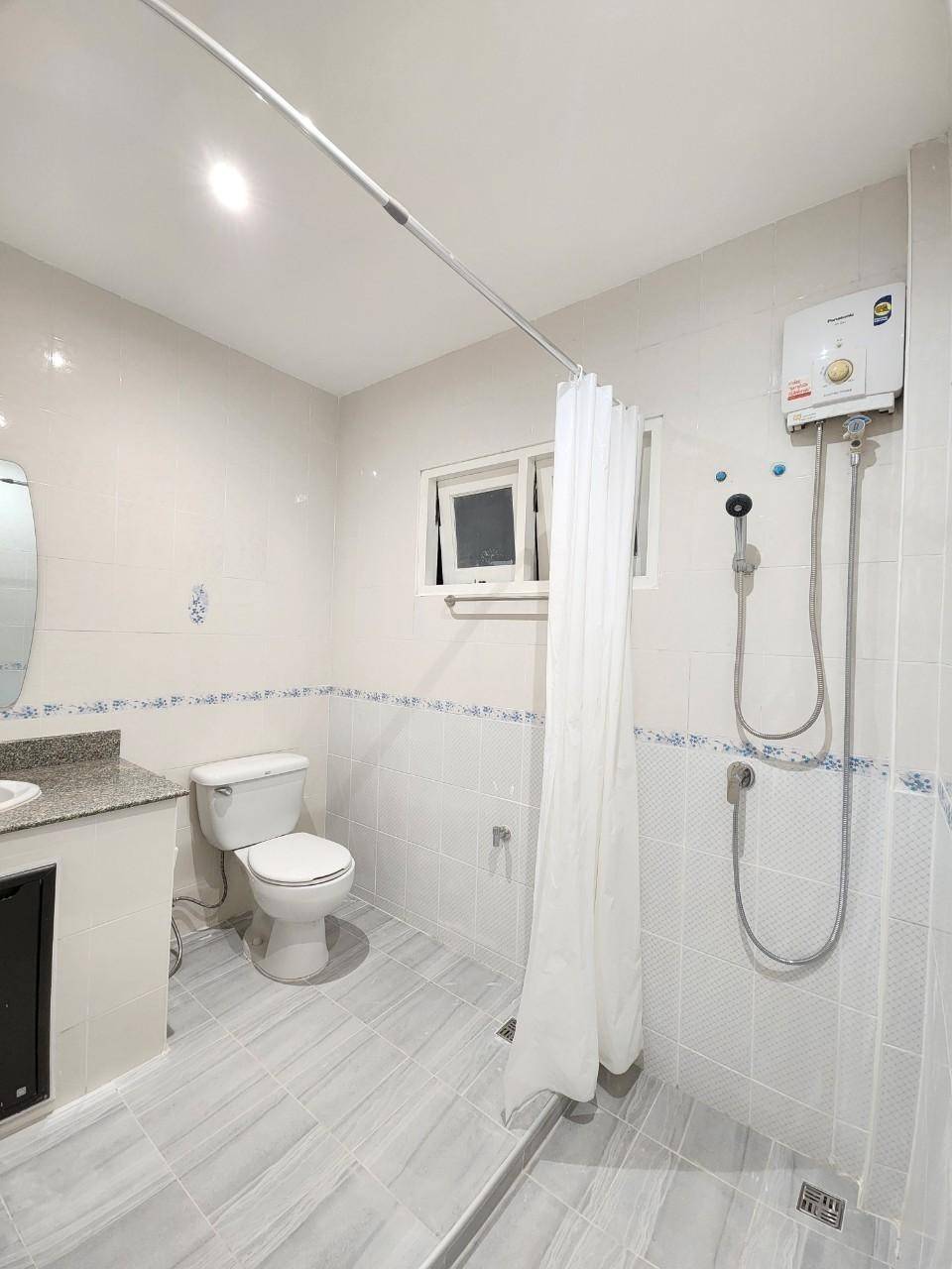 For Rent : Ratsada, 2-story detached house, 3 bedrooms 4 bathrooms