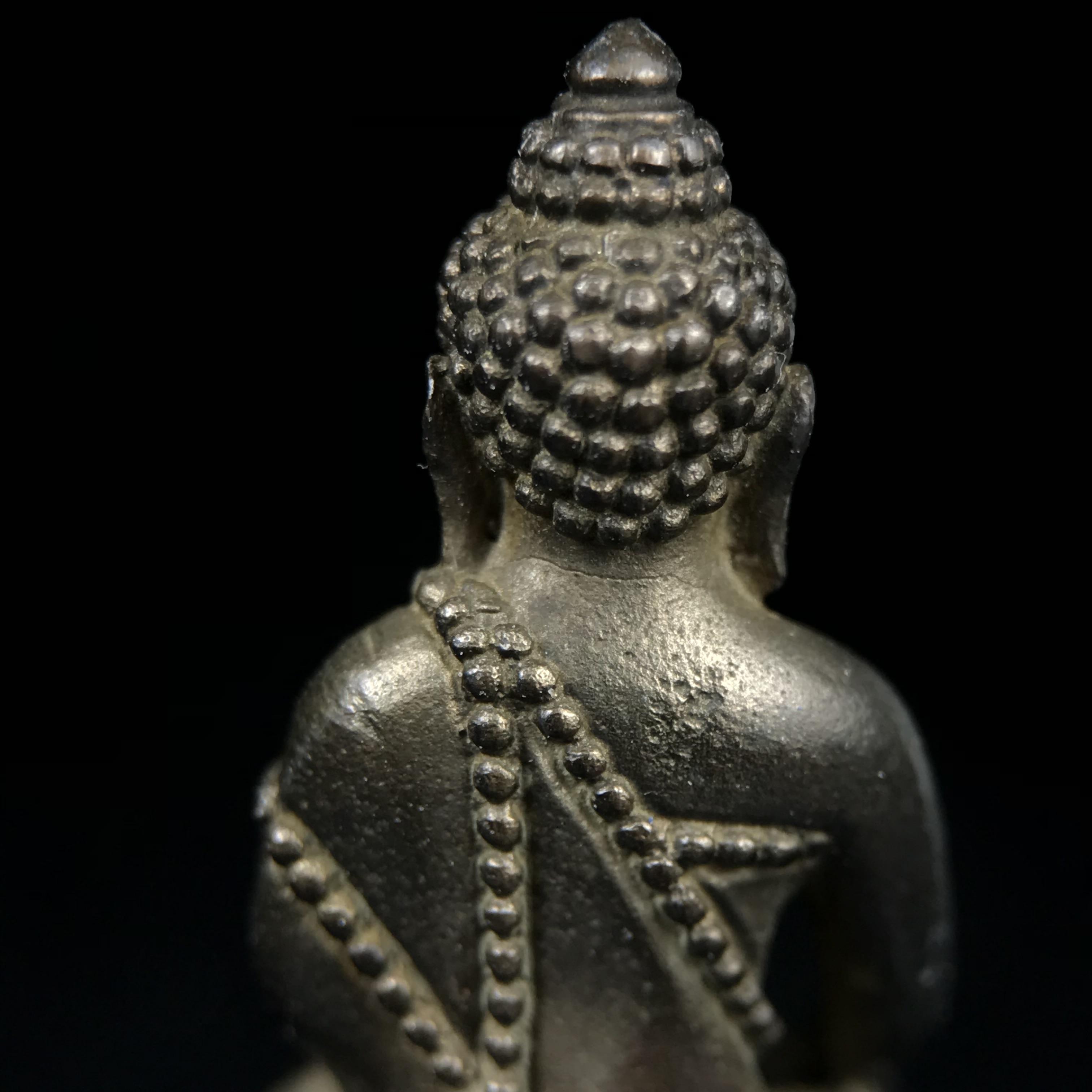 พระกริ่งศิรากาศ ภปร.(พระกริ่งคุ้มเกล้า)วัตถุมงคล"คุ้มเกล้าฯ" มูลนิธิ “คุ้มเกล้า” ในพระบรมราชูปถัมภ์ จัดสร้าง โรงพยาบาลภูมิพล เนื้อนวโลหะ(พิมพ์หน้าไทย)(ในหลวงรัชกาลที่9เสด็จเททอง)(พิธีใหญ่)(นิยม)