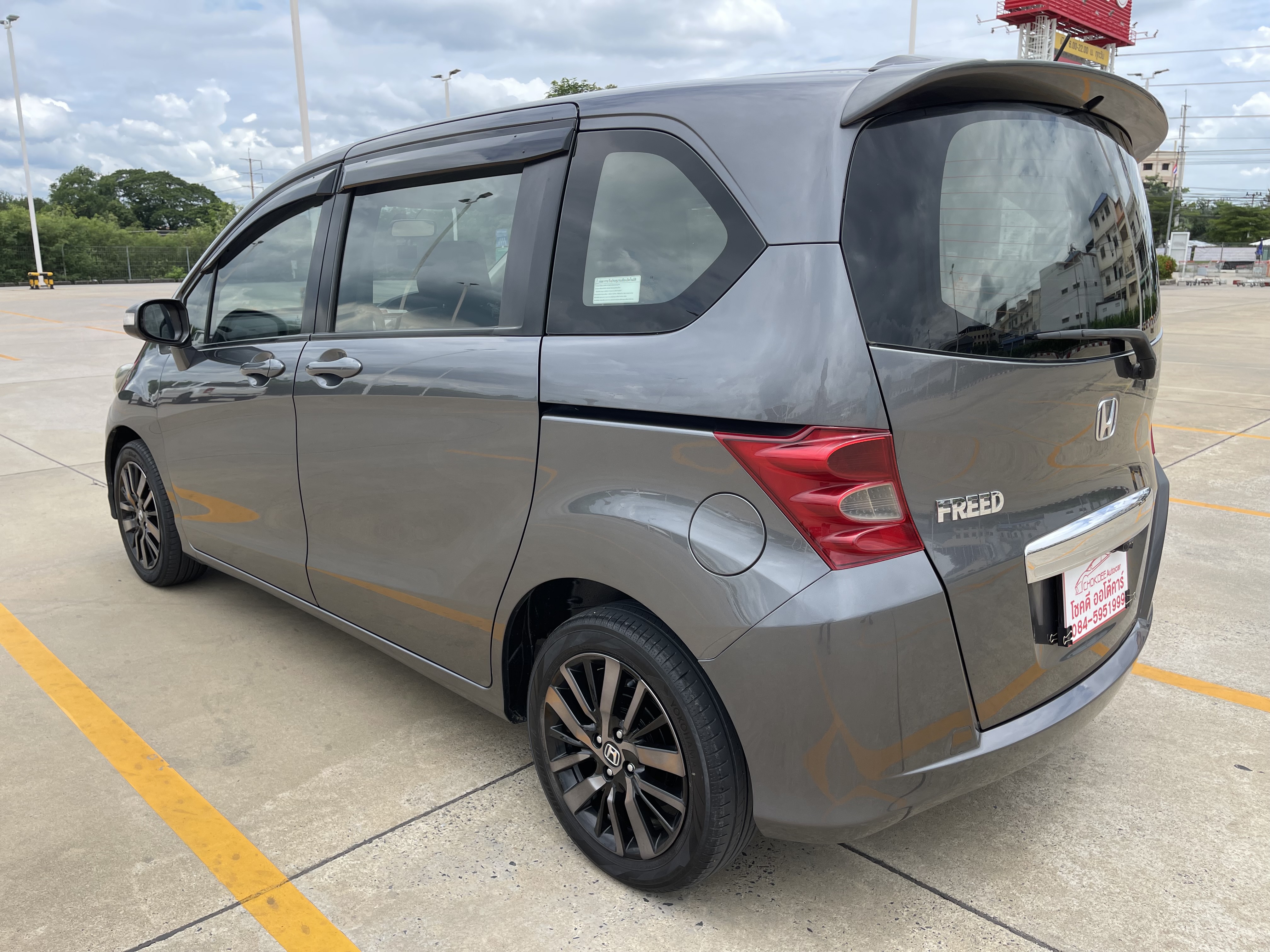 Honda Freed 1.5 E Sport At 2010 เทาดำ