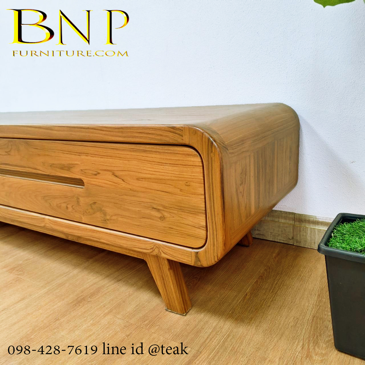 ไซด์บอร์ดวางทีวีโมเดิร์น รุ่น โมทีฟ