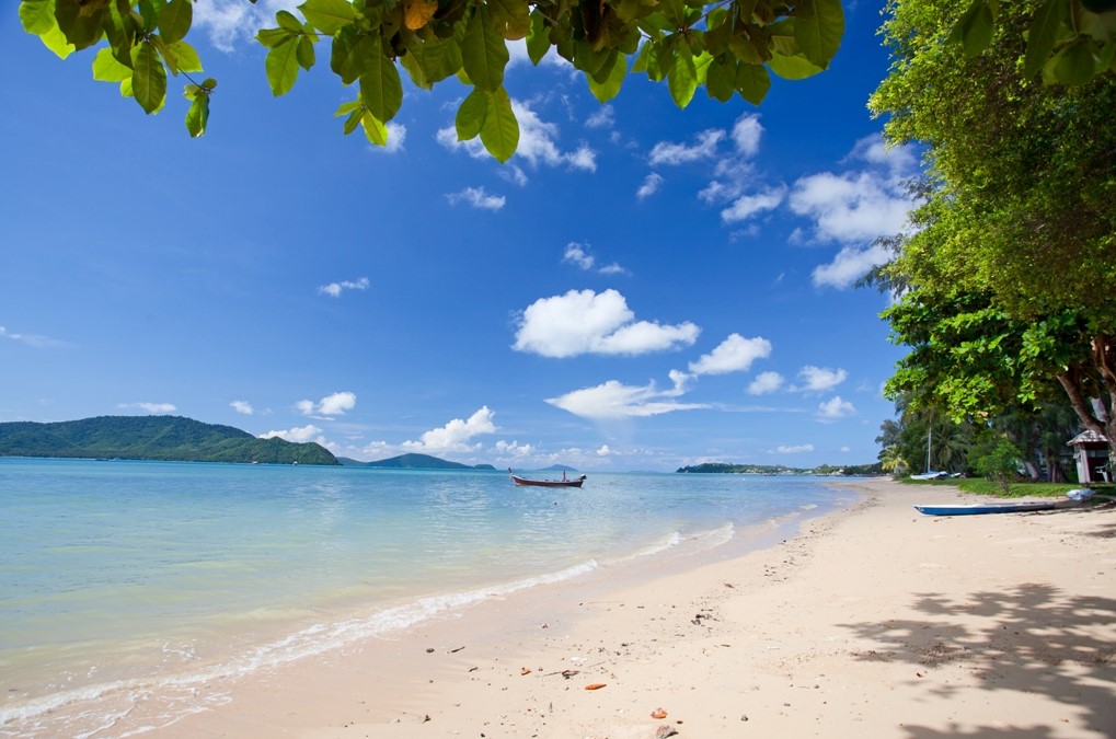 For Rent : Rawai, Seafront Pool Suite, 3 Bedroom 2.5 Bathroom