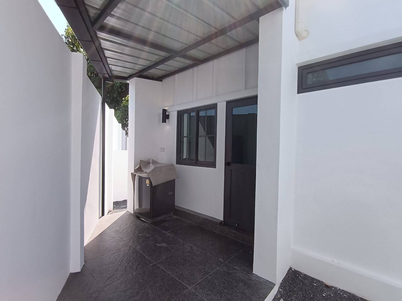 For Rent : Pakhlok-Yamu, One-Story detached house, 2 bedrooms 1 bathroom