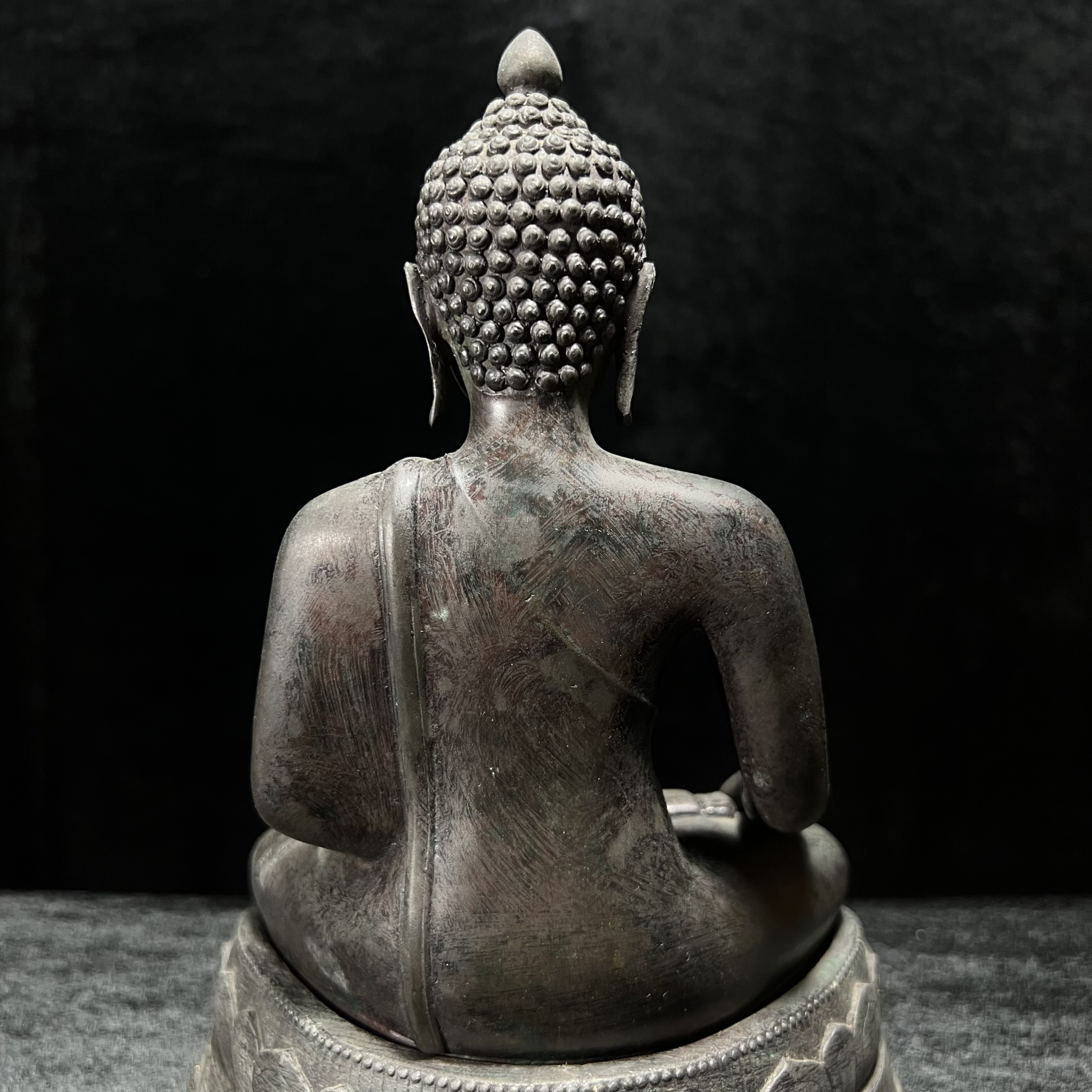 พระพุทธนรสีห์ จปร.+ภปร. ครบรอบ 100 ปี ธนาคารไทยพาณิชย์ ปี 2550 พระบูชาหน้าตัก 5 นิ้ว 2 ถอด(พร้อมตลับพระธาตุ) สมเด็จพระเทพรัตนราชสุดาฯ เสด็จเป็นองค์ประธานในพิธีเททอง(พุทธศิลป์งดงาม)ด้านหน้าฐานประดับด้วยตราสัญลักษณ์พระปรมาภิไธยย่อ