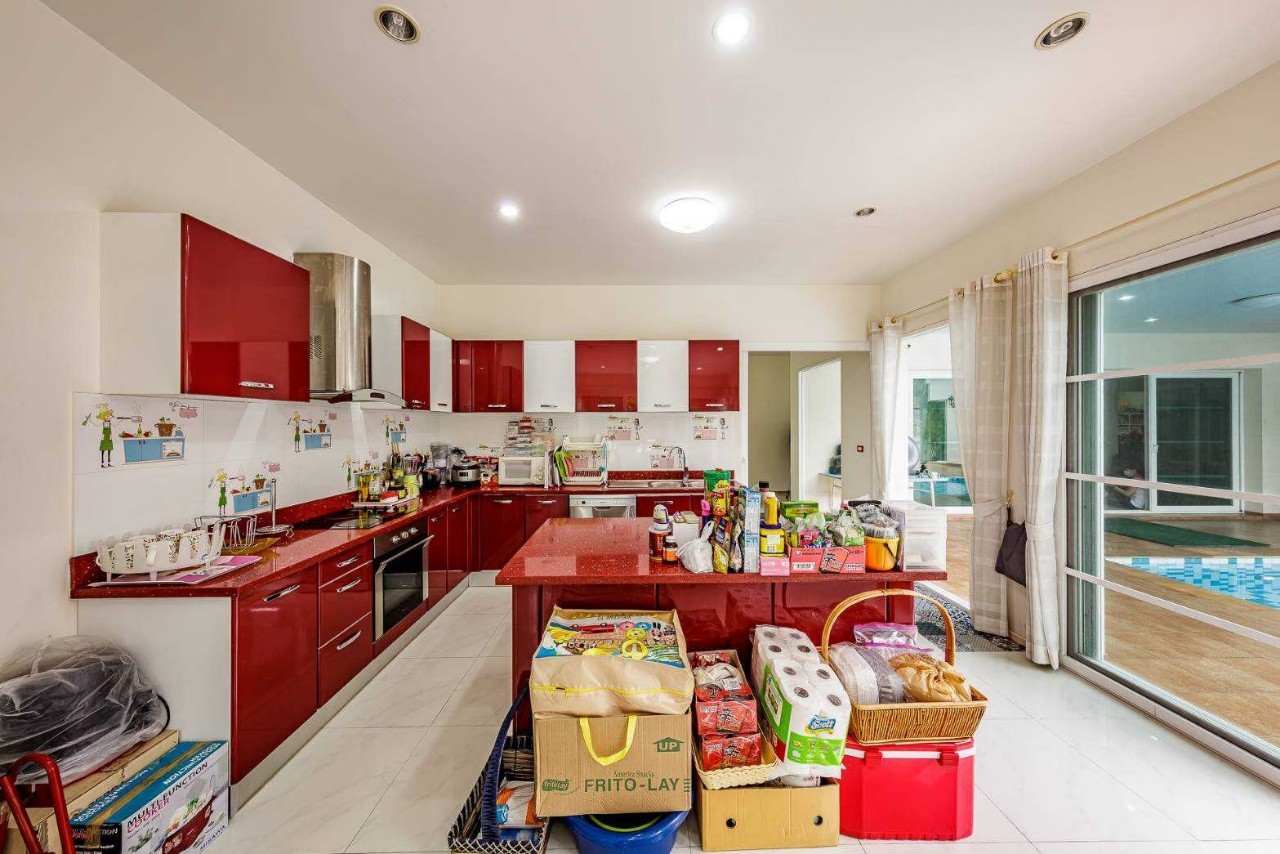 For Sale : Phuket Boat lagoon 4 Bedrooms 4 Bathrooms 163 SQ.W