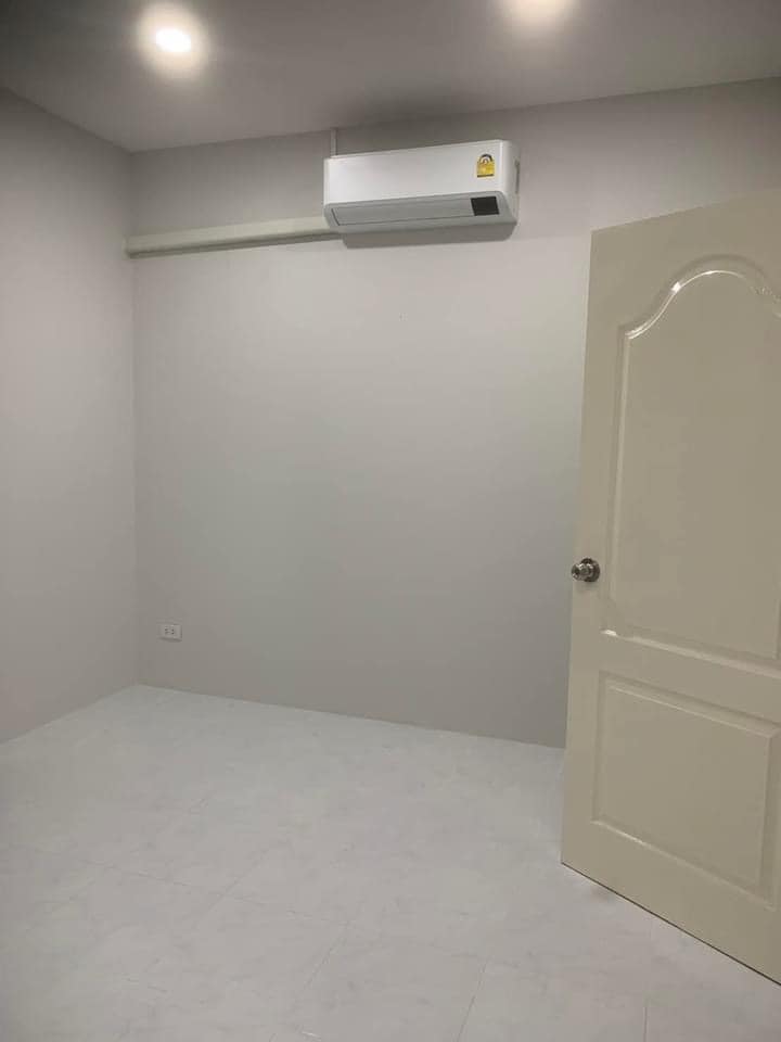 For Rent : Kathu, 2-story townhome, 2 bedrooms 2 bathrooms