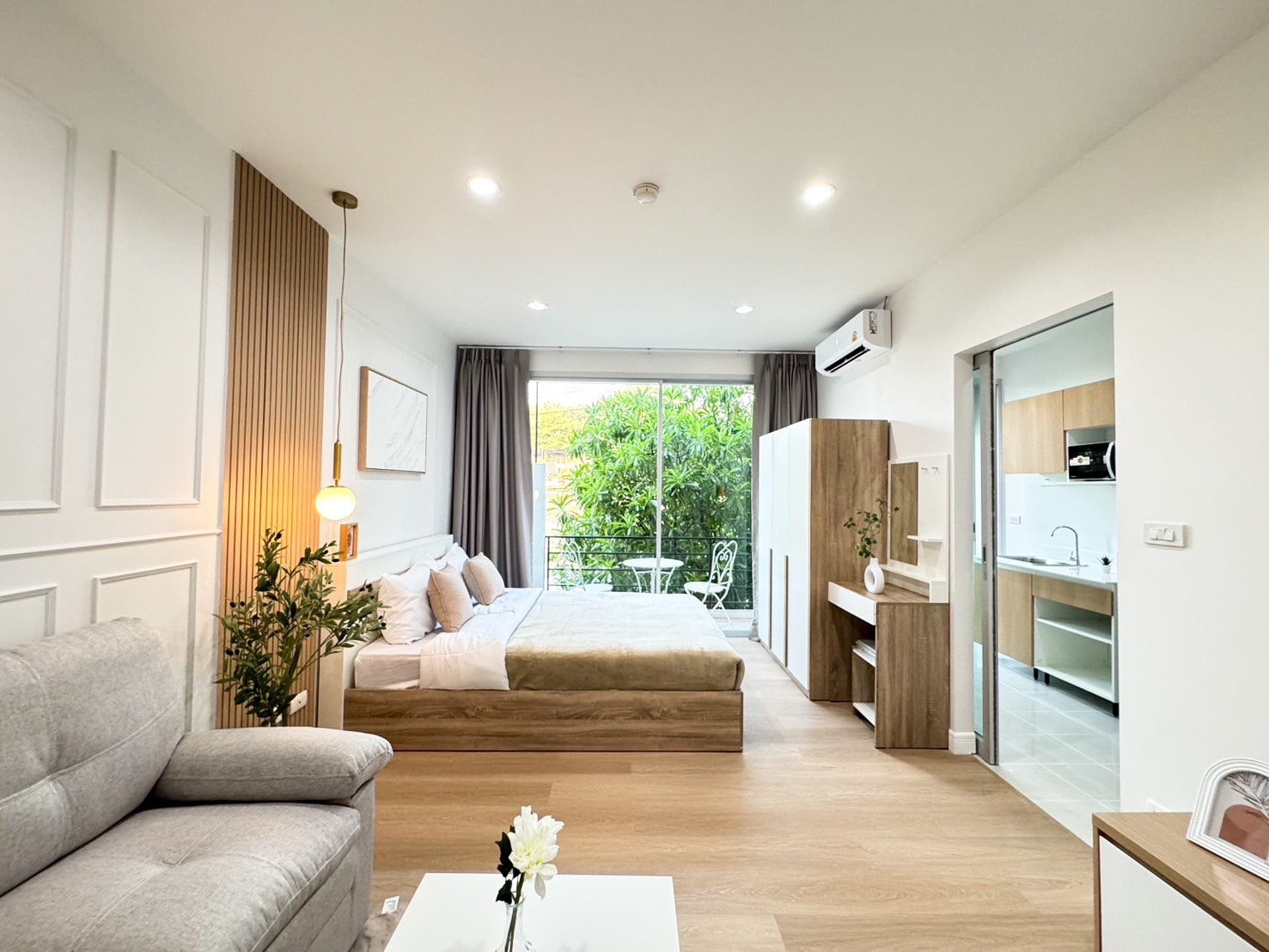 For Rent : Wichit, The Best Point Panwa, 1 Bedroom 1 Bathroom, 2nd flr.just 500 meter to Panwa beach