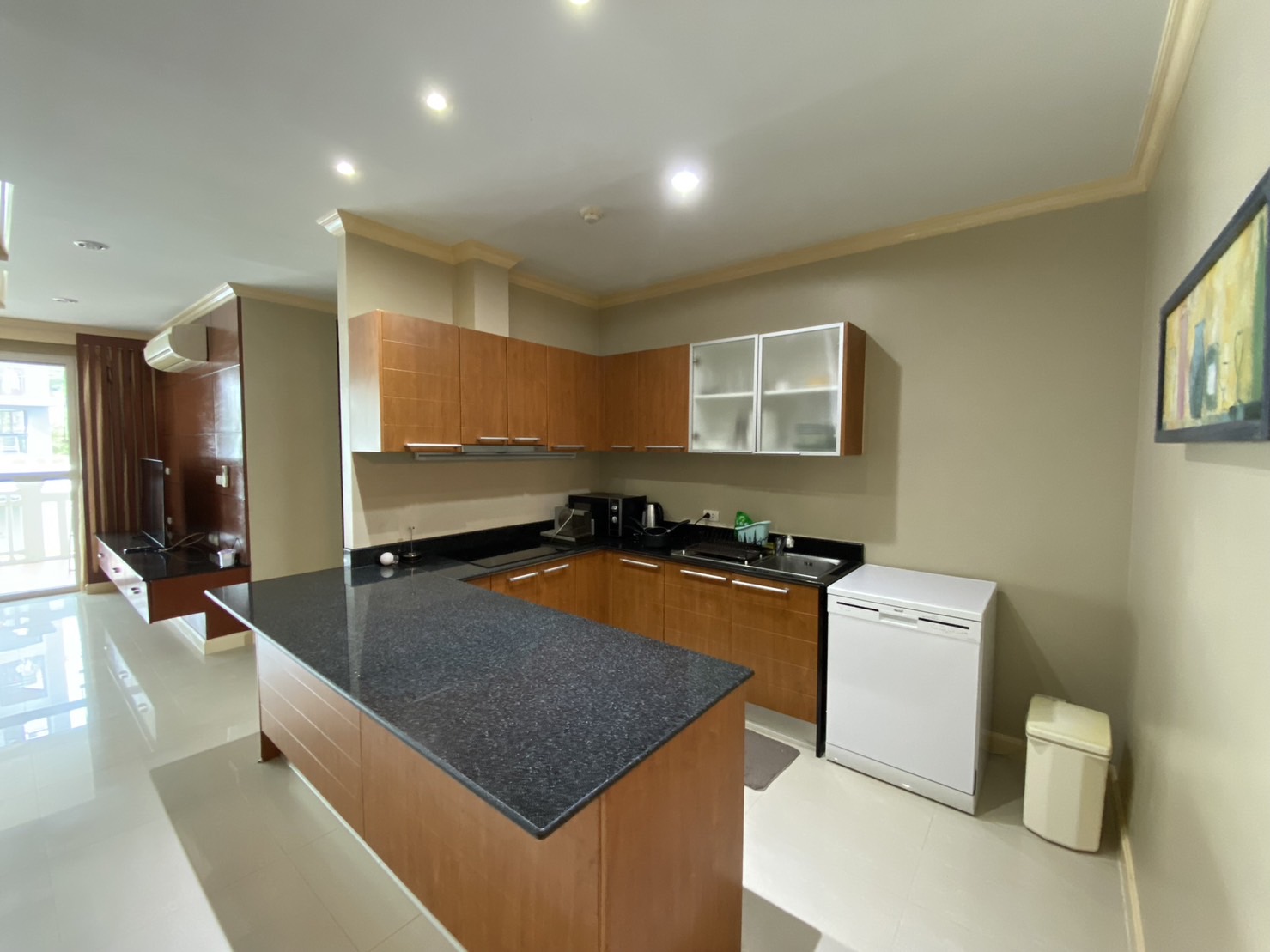 For Rent : Kathu, The Heritage Condo, 2 Bedroom 3 Bathroom, 1st Flr.