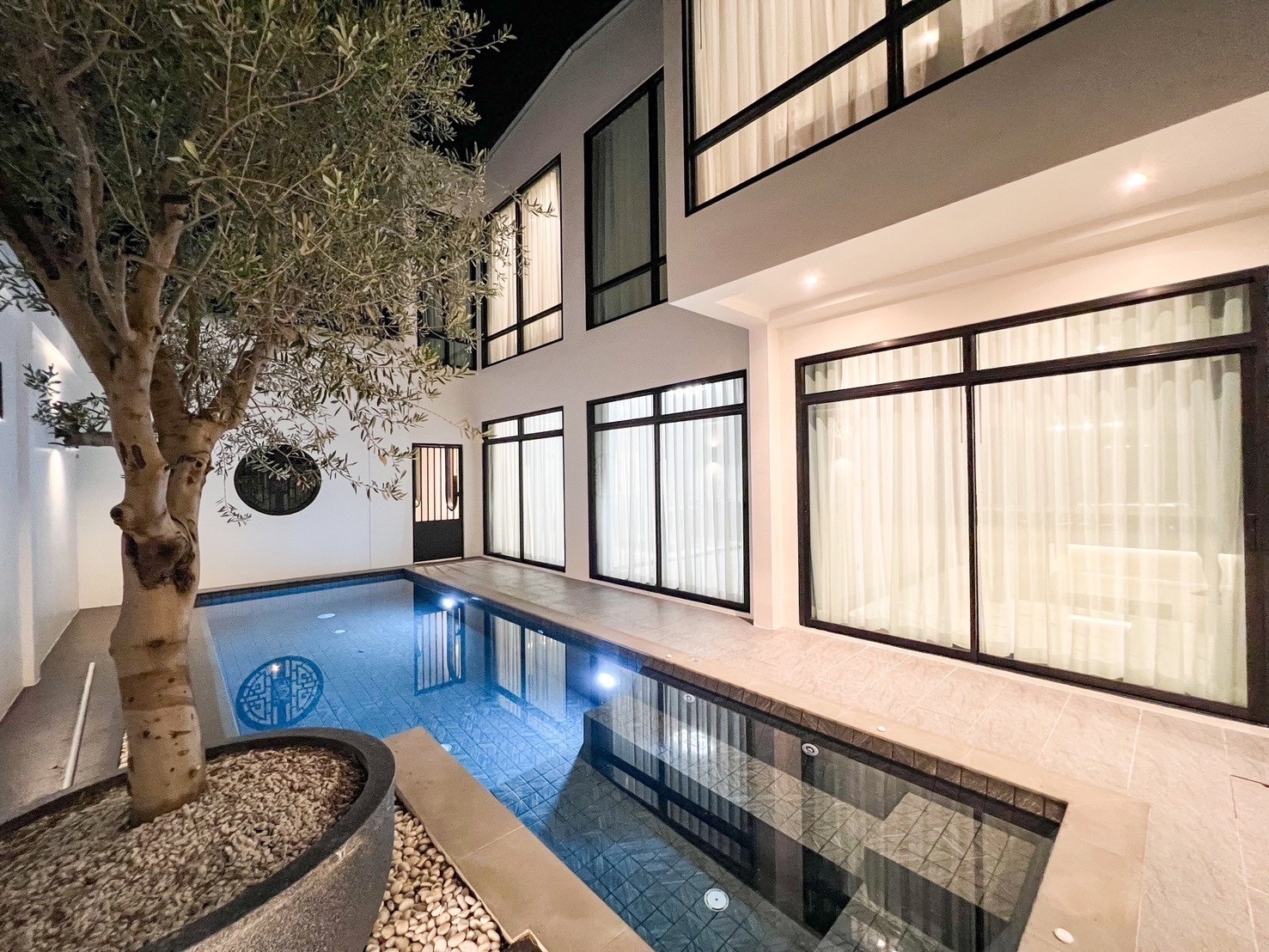 For Sale : Wichit, Saphanhin Pool Villa, 3 bedrooms 3 bathrooms