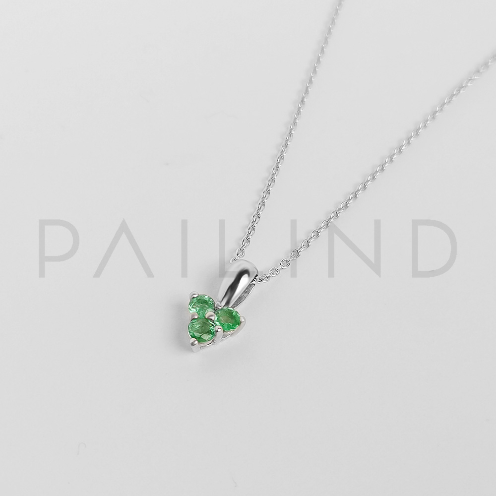 จี้เงินแท้ดีไซน์เก๋ ประดับพลอย Emerald ชุบทองคำขาว