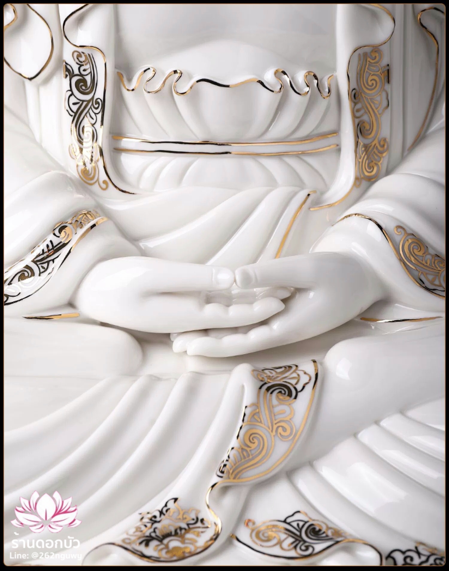 พีลูกวนอิม พระโพธิสัตว์กวนอิมปางสำเร็จธรรม ฝีมือช่างระดับอาจารย์ สีขาวขลิบทอง ขนาด 18 นิ้ว