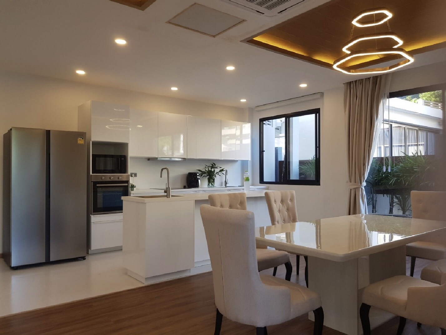 For Sales : Kathu, Single house with swimming pool, 5 Bedrooms 3 Bathrooms