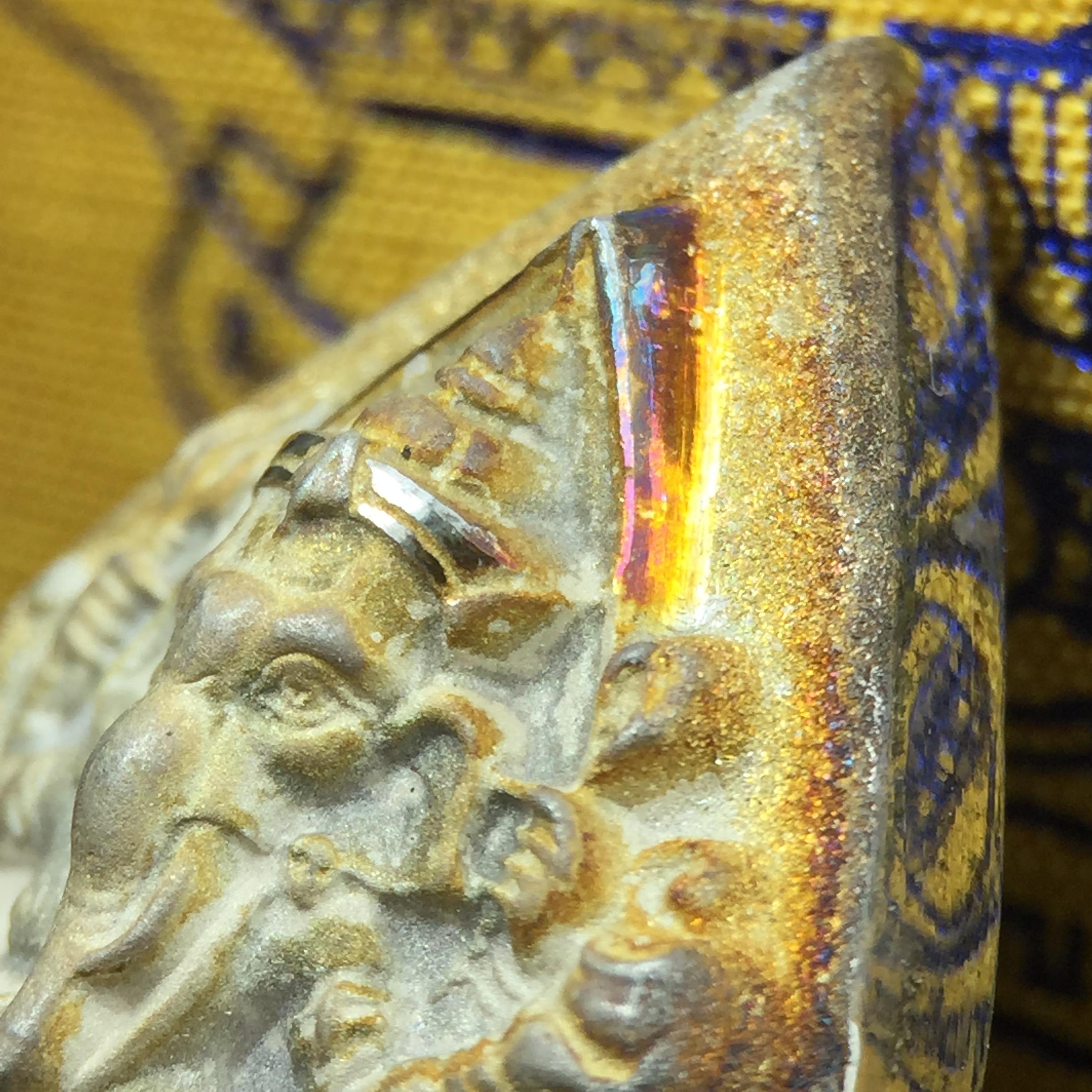 เหรียญพระพิฆเนศวร ญสส. ชุดกาญจนาภิเษกครองราชย์ 50 ปี พุทธศักราช 2538 พิมพ์ใหญ่(2.9 ซม.) เนื้อเงินผิวเดิมขึ้นสีรุ้งงดงามธรรมชาติสร้างสรรค์ สภาพสวยเดิมพร้อมกล่องบรรจุเดิม ตอกโค๊ดหมายเลขกำกับ(1ใน 5539องค์)