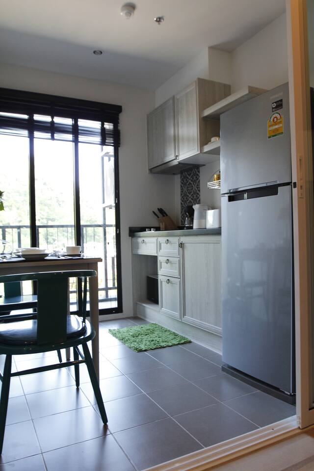 For Rent : Samkong,The Base Heiht 1 Bedroom 1 Bathroom, 9th Floor, City View.